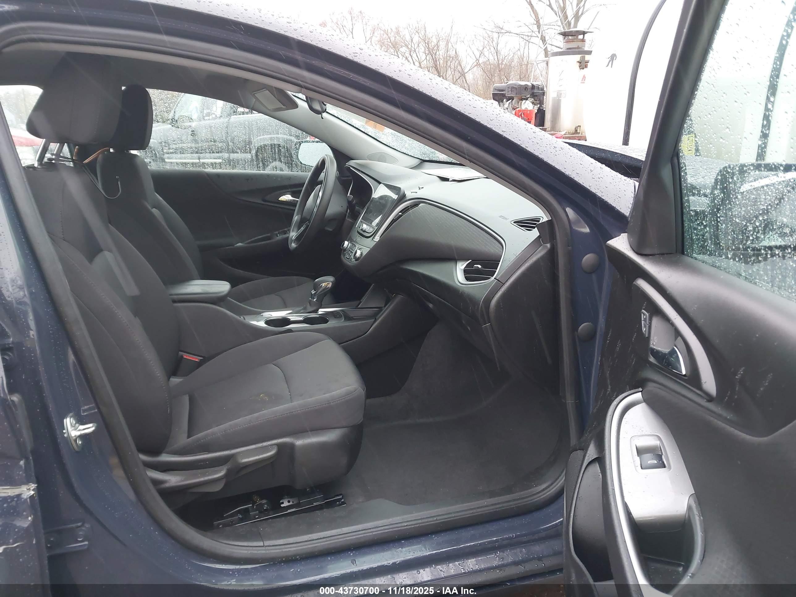 CHEVROLET MALIBU image 5