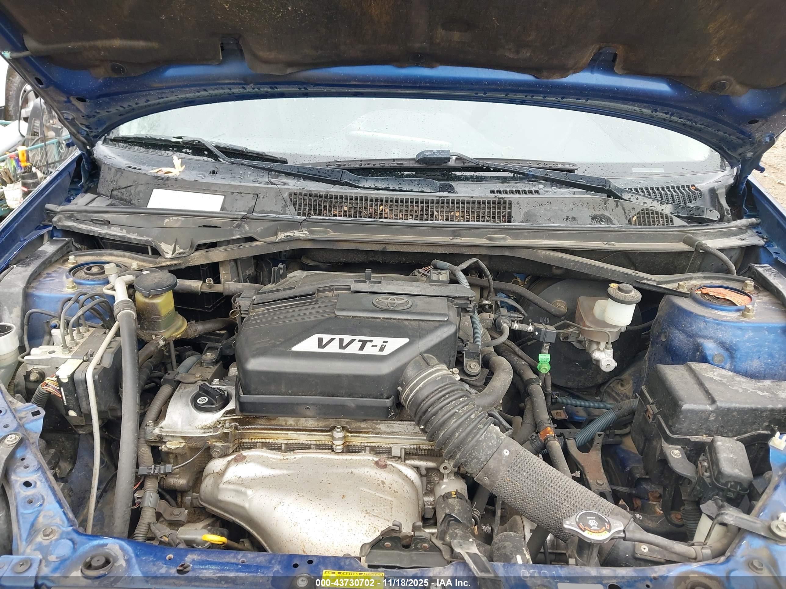 TOYOTA RAV4 image 10