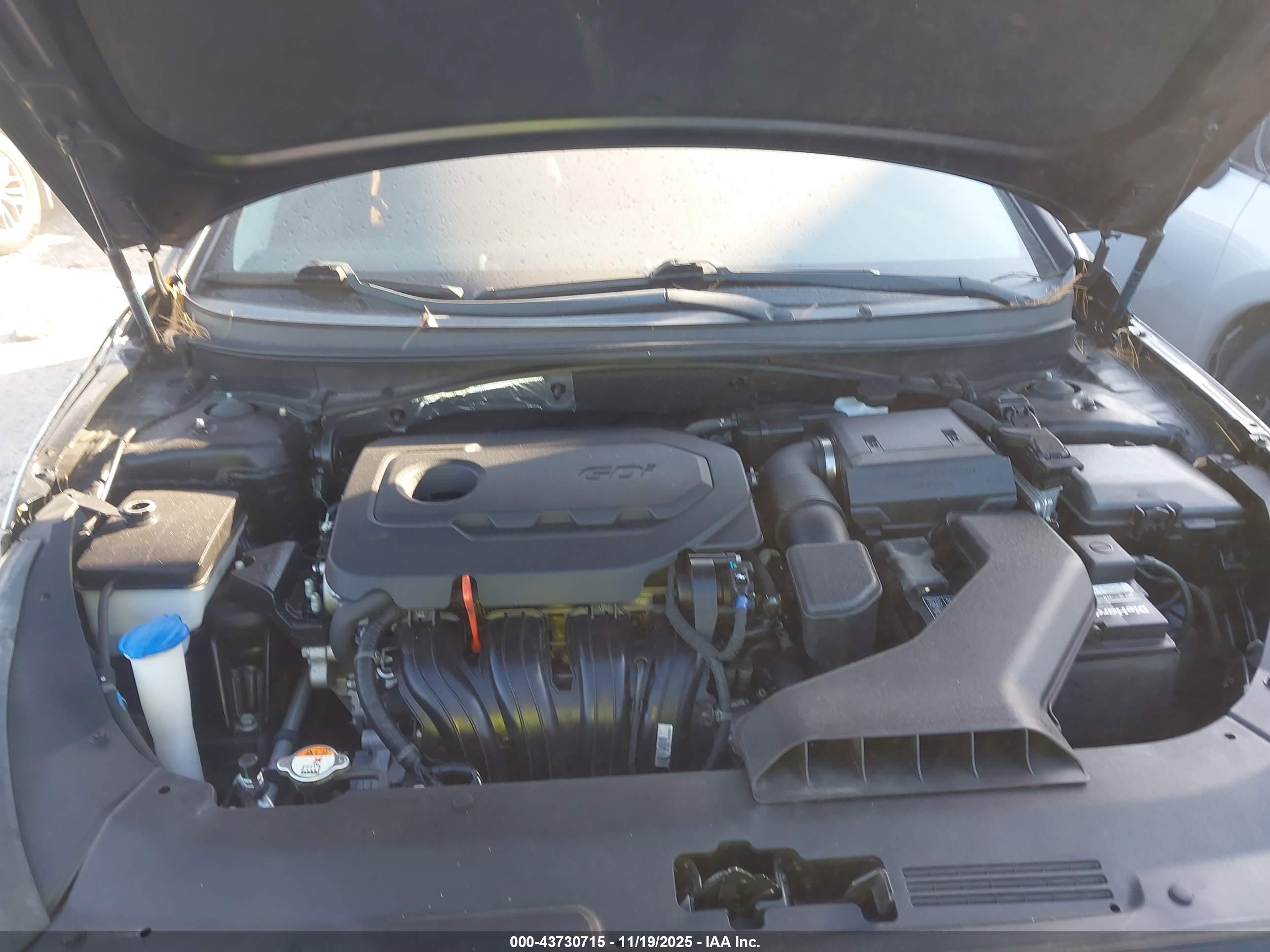 HYUNDAI SONATA image 10