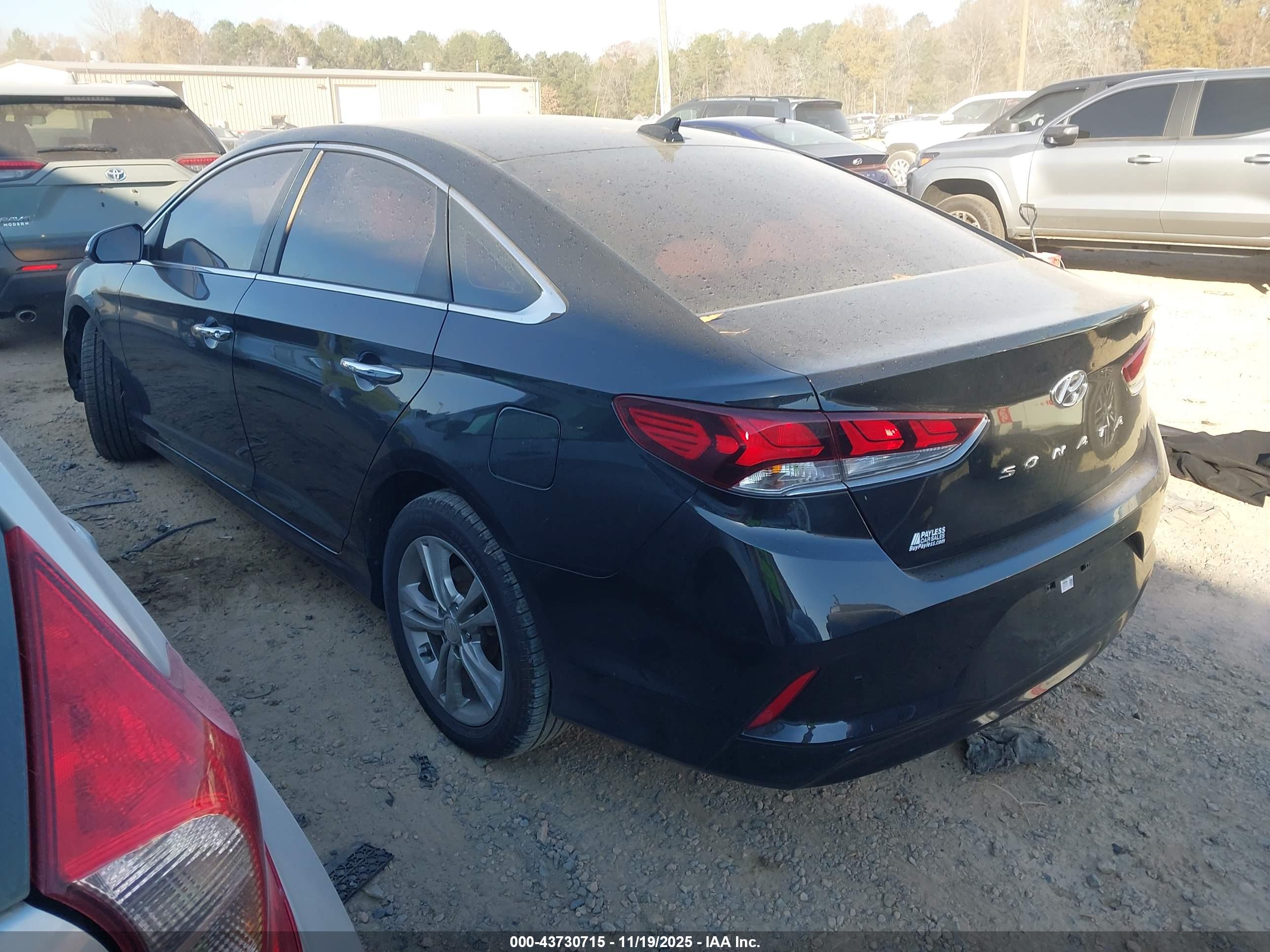 HYUNDAI SONATA image 3