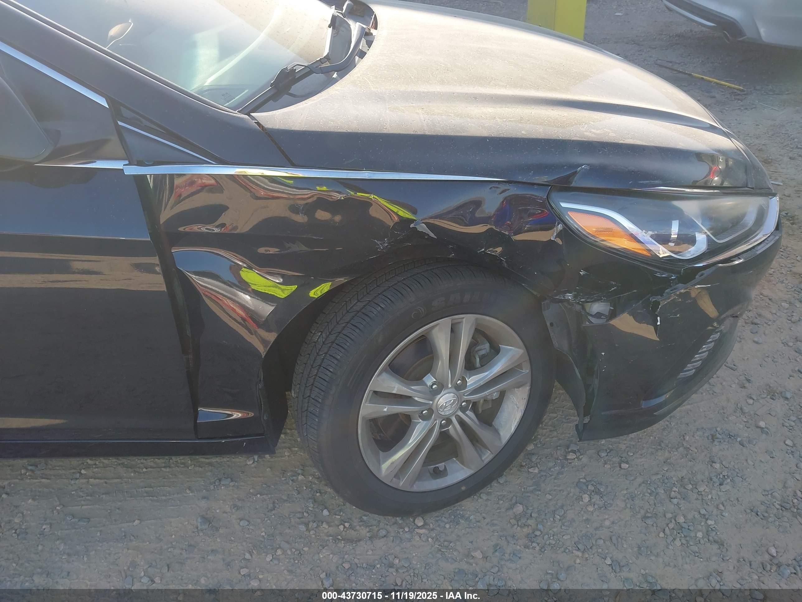 HYUNDAI SONATA image 6