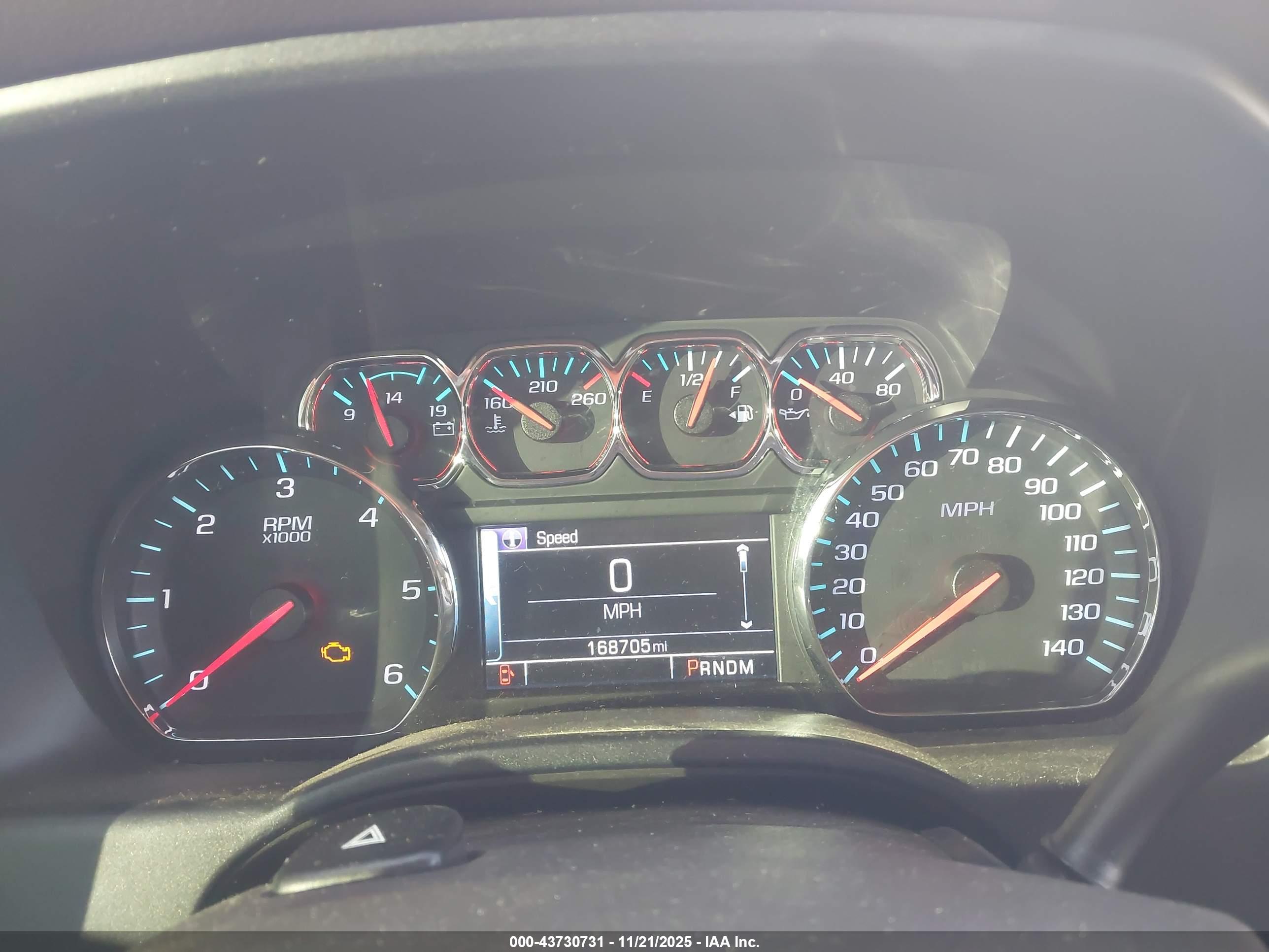 CHEVROLET SILVERADO image 7