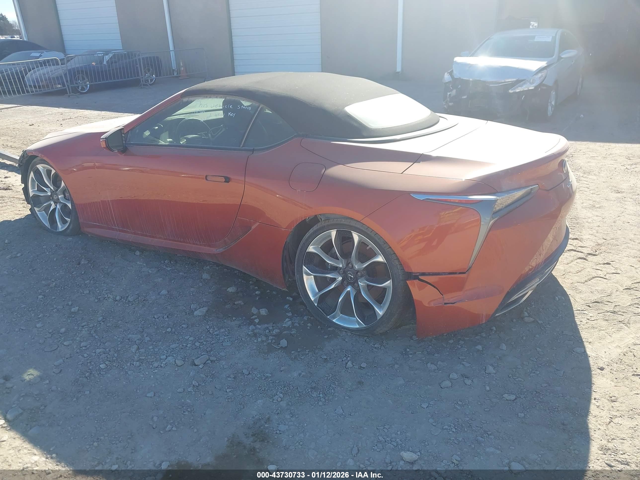 LEXUS LC image 3