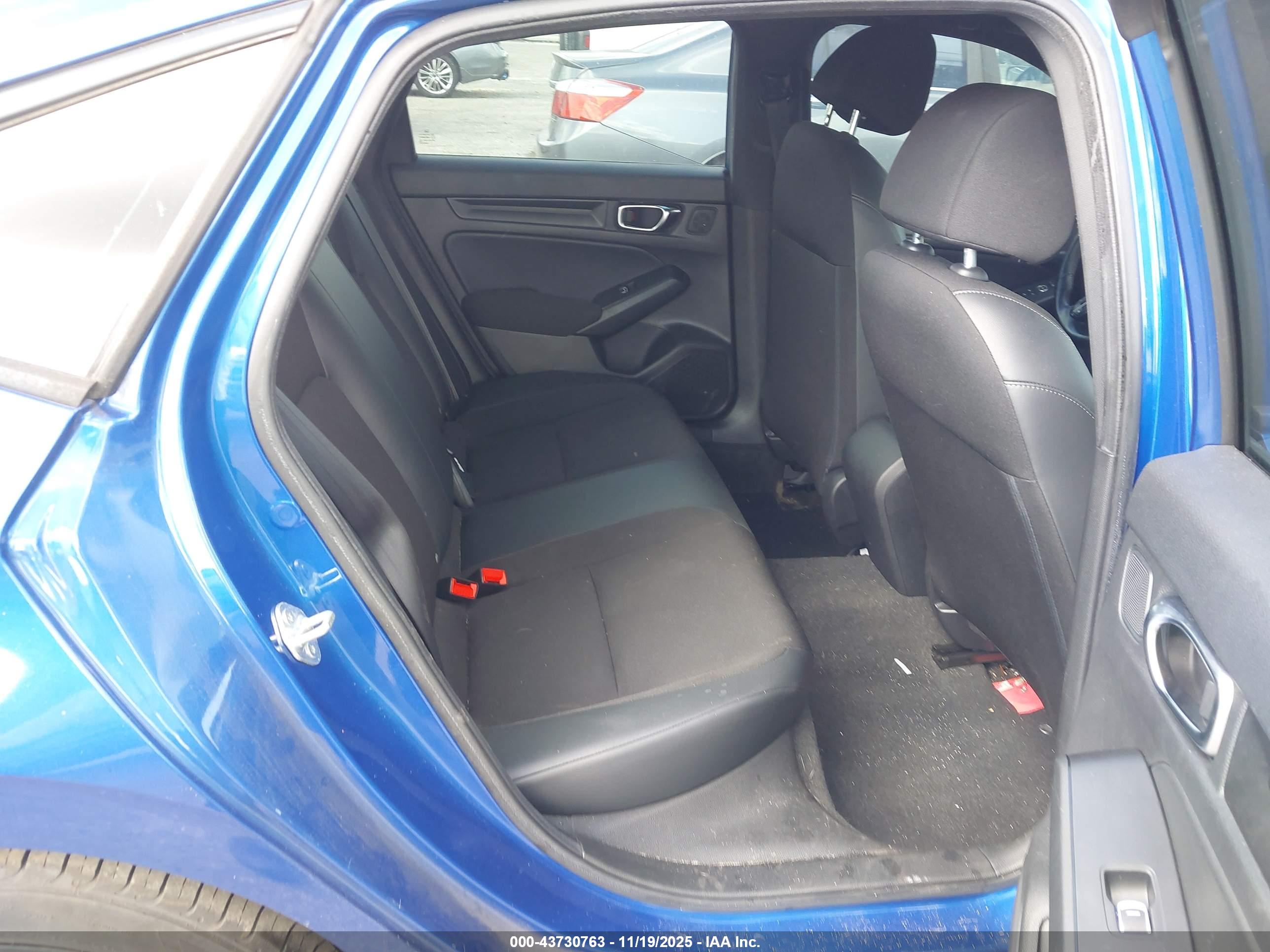 HONDA CIVIC image 8