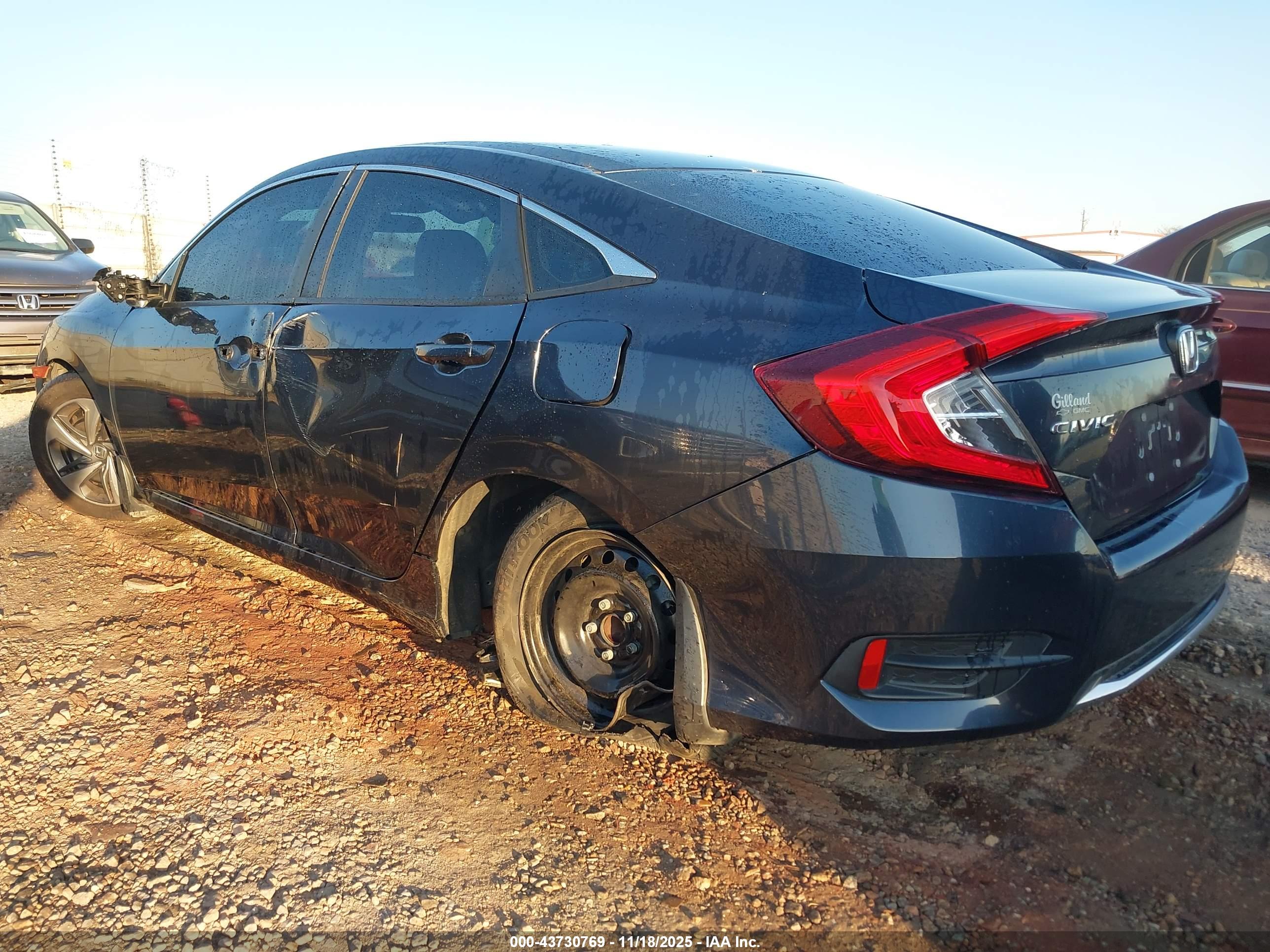 HONDA CIVIC image 3