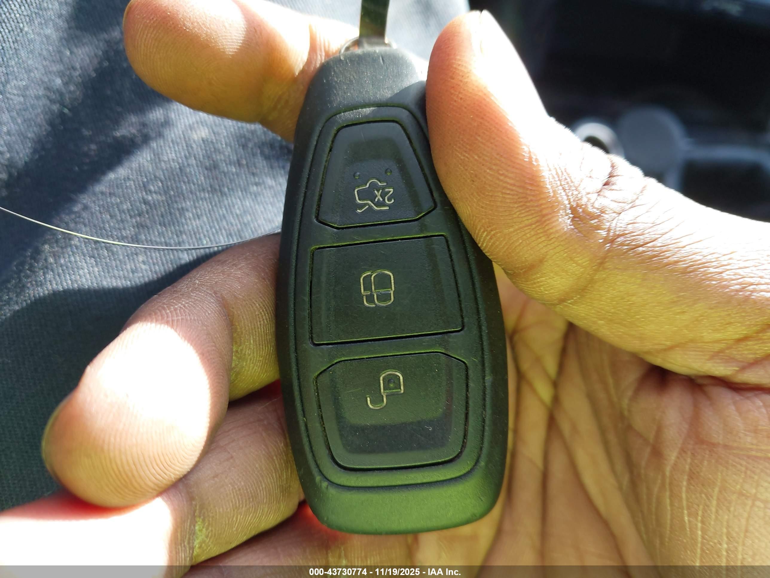 FORD FOCUS image 11