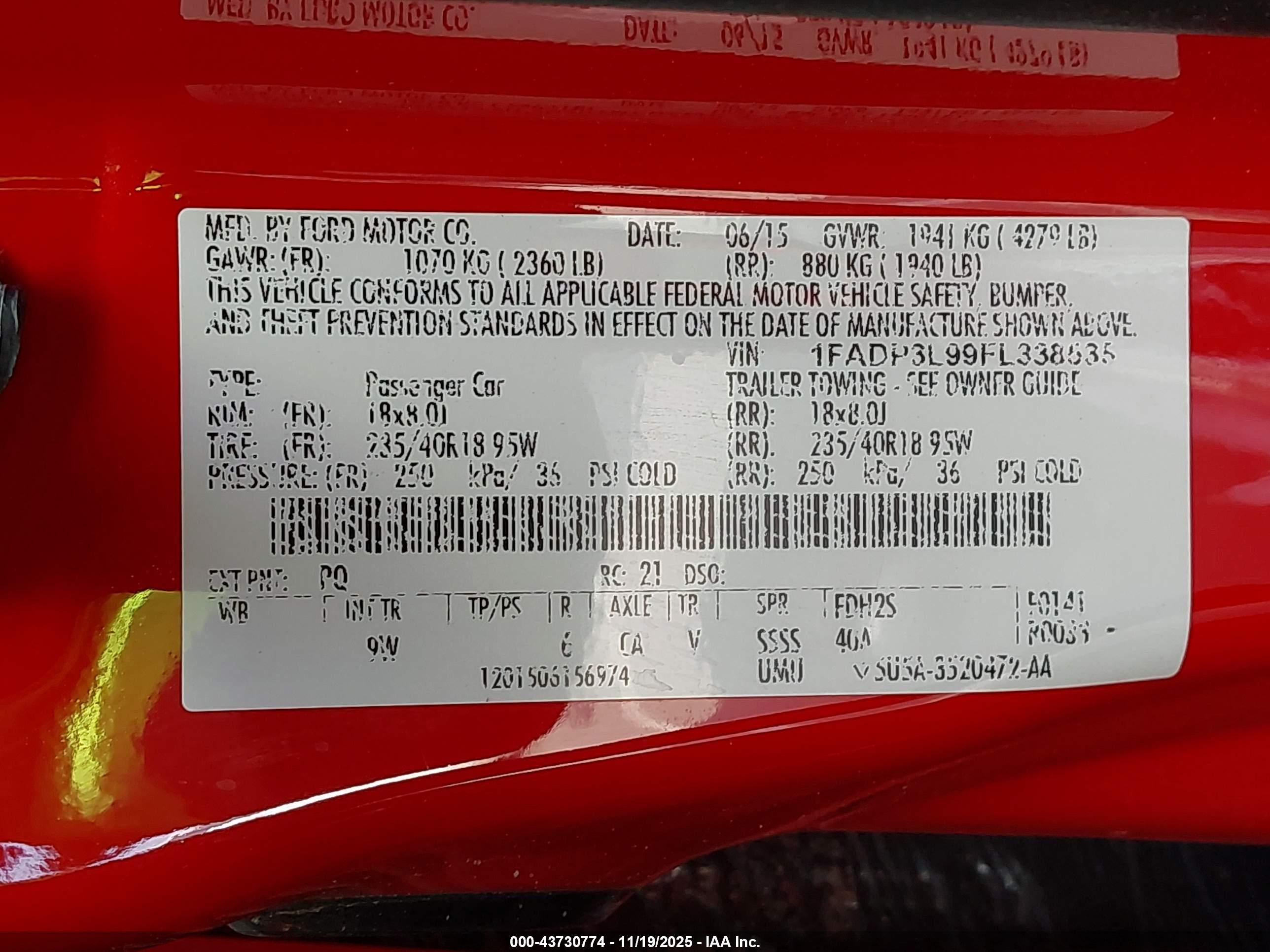 FORD FOCUS image 9