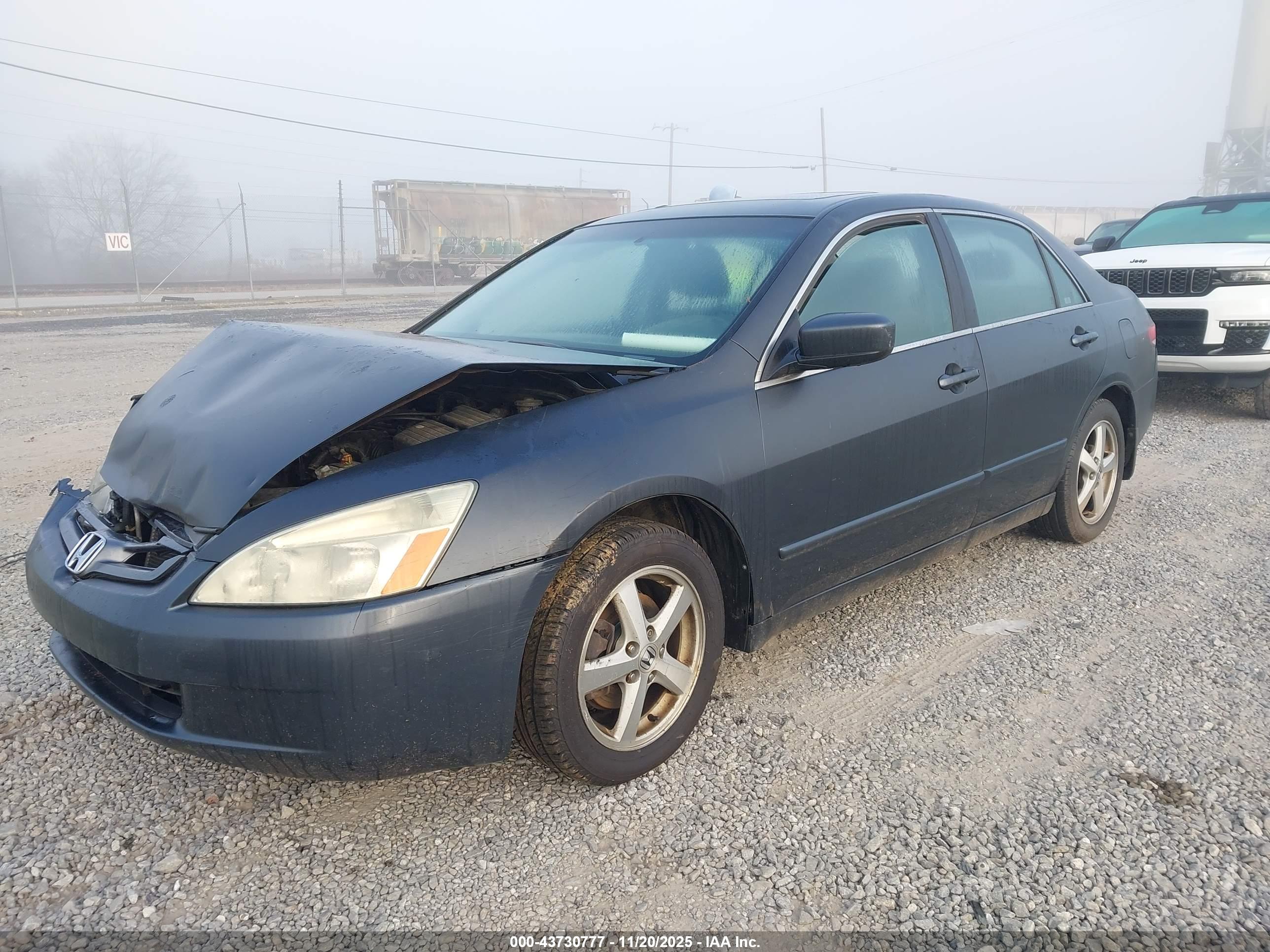 HONDA ACCORD image 2