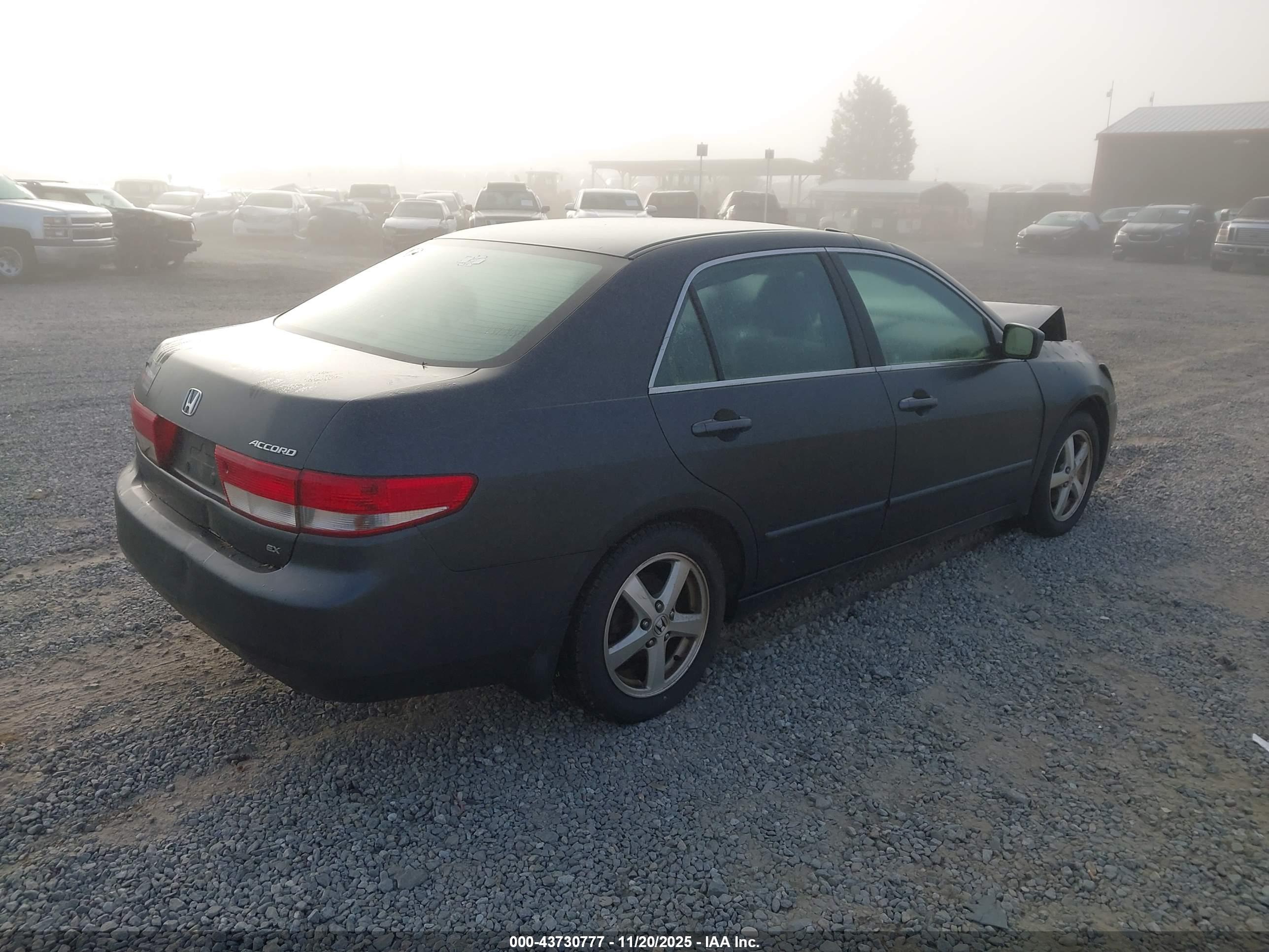 HONDA ACCORD image 4