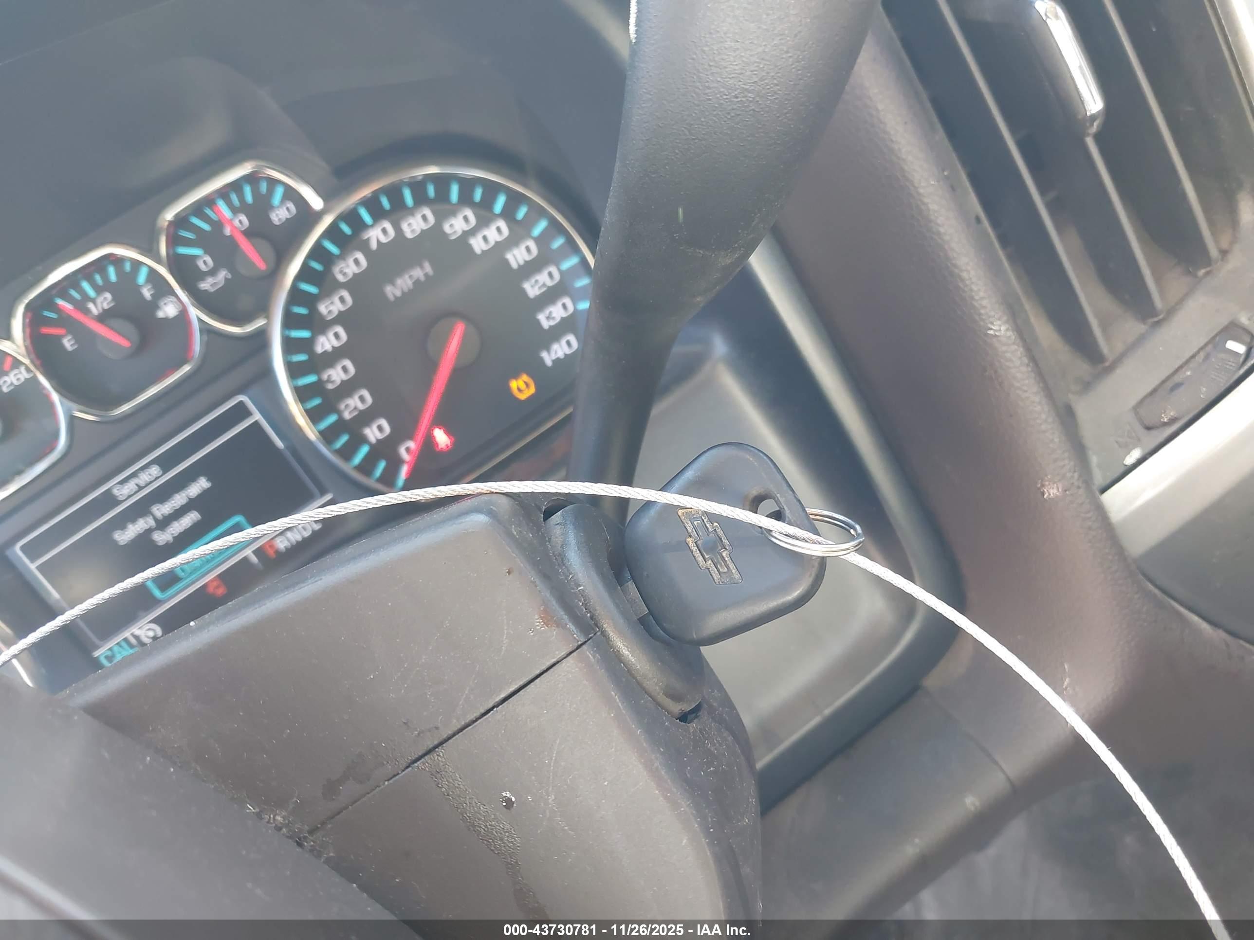 CHEVROLET SILVERADO image 11