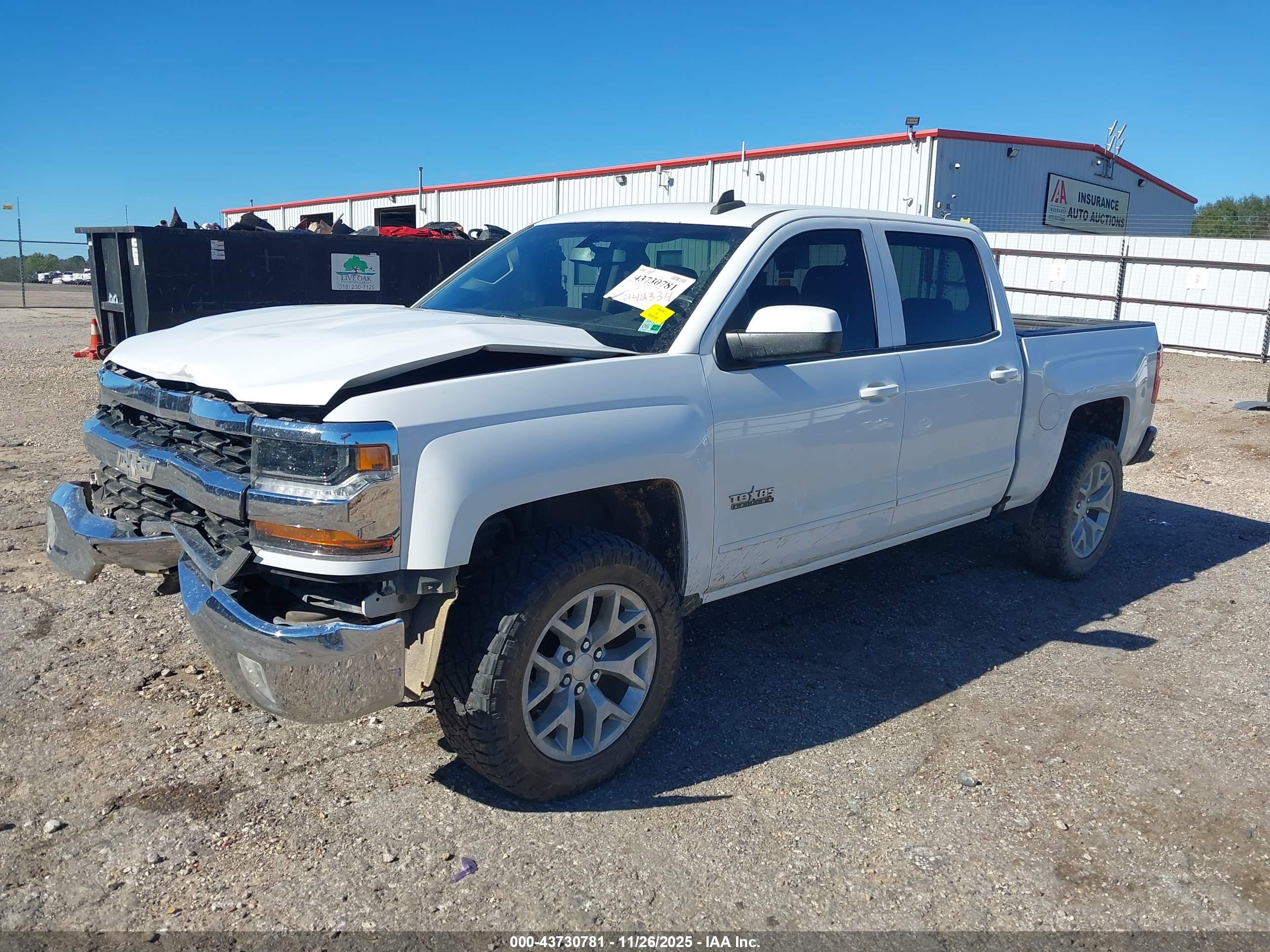 CHEVROLET SILVERADO image 2