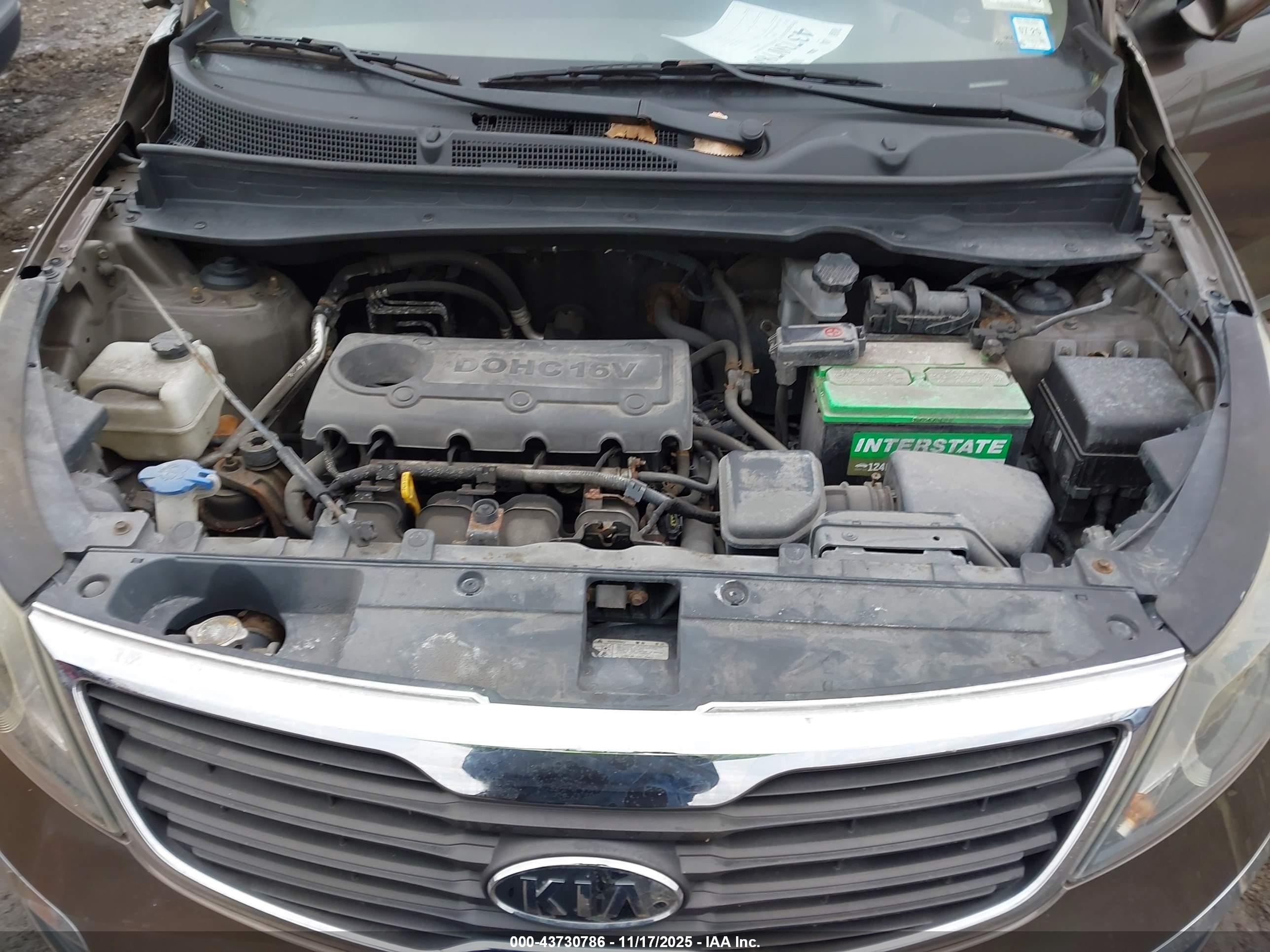KIA SPORTAGE image 10