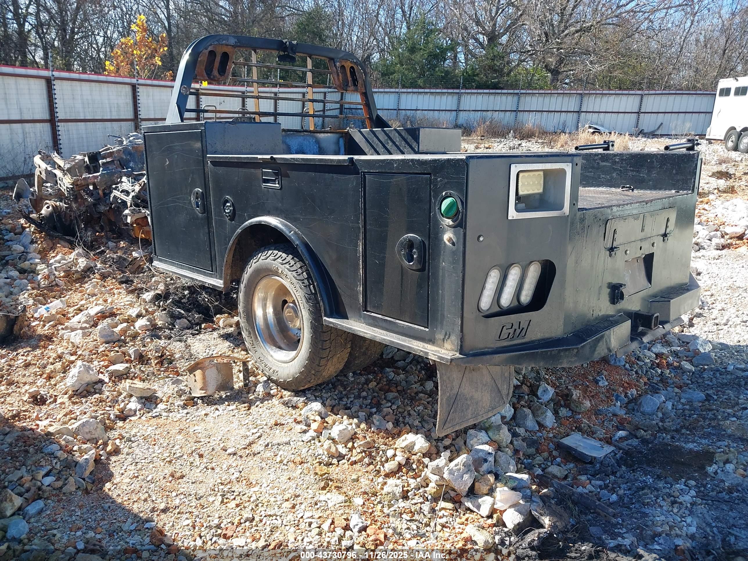 FORD F-350 image 3