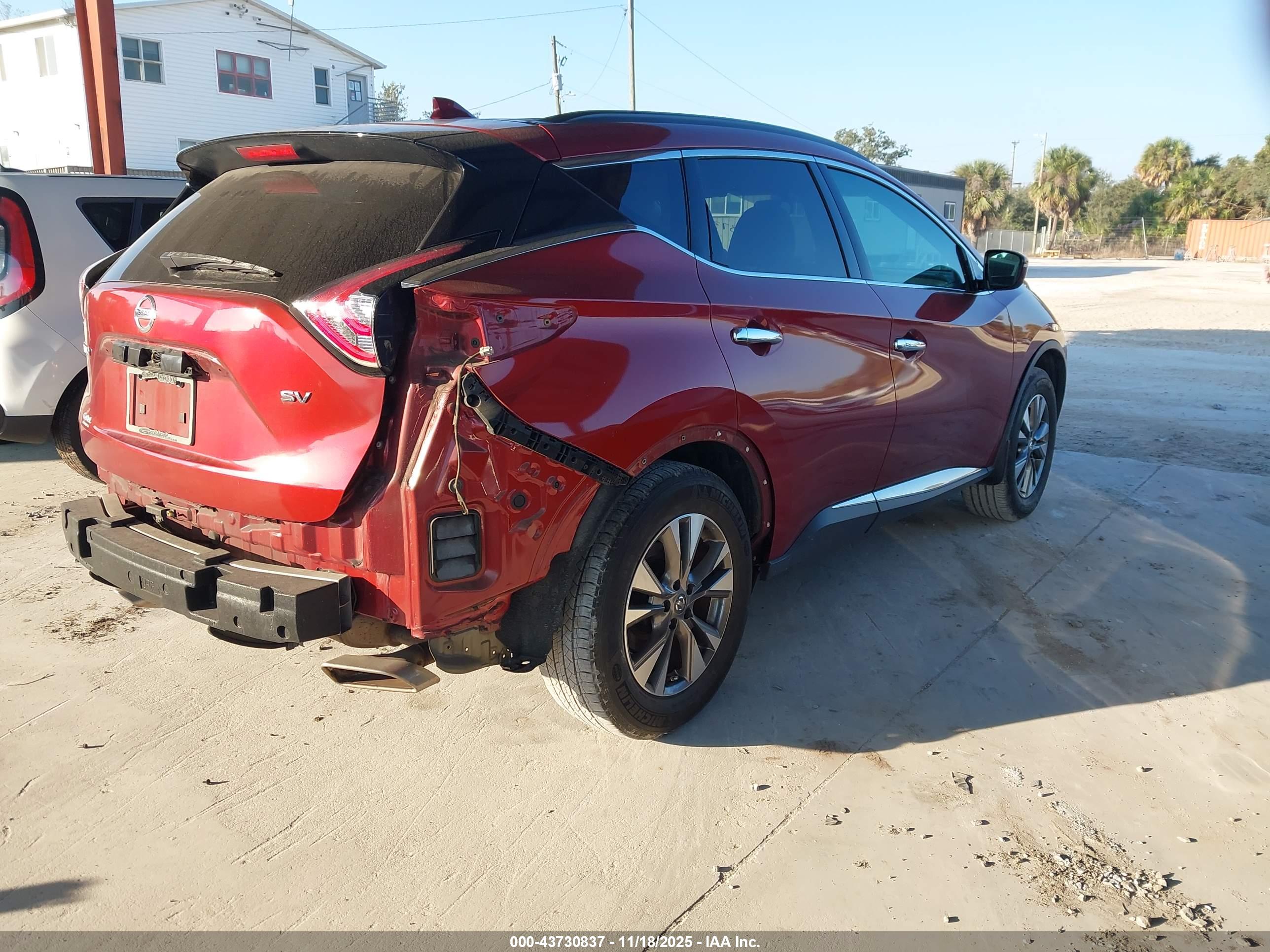 NISSAN MURANO image 4