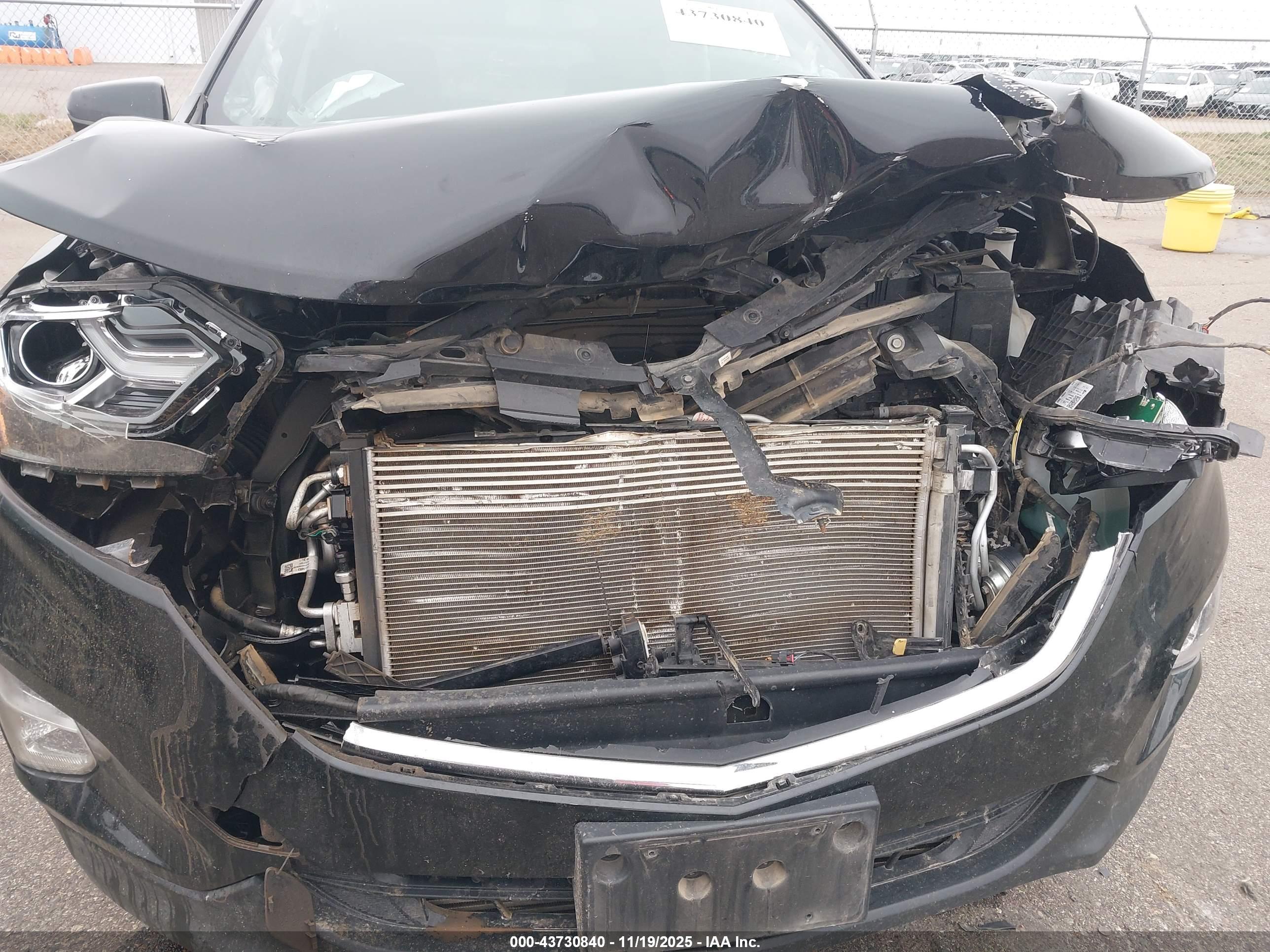 CHEVROLET EQUINOX image 6