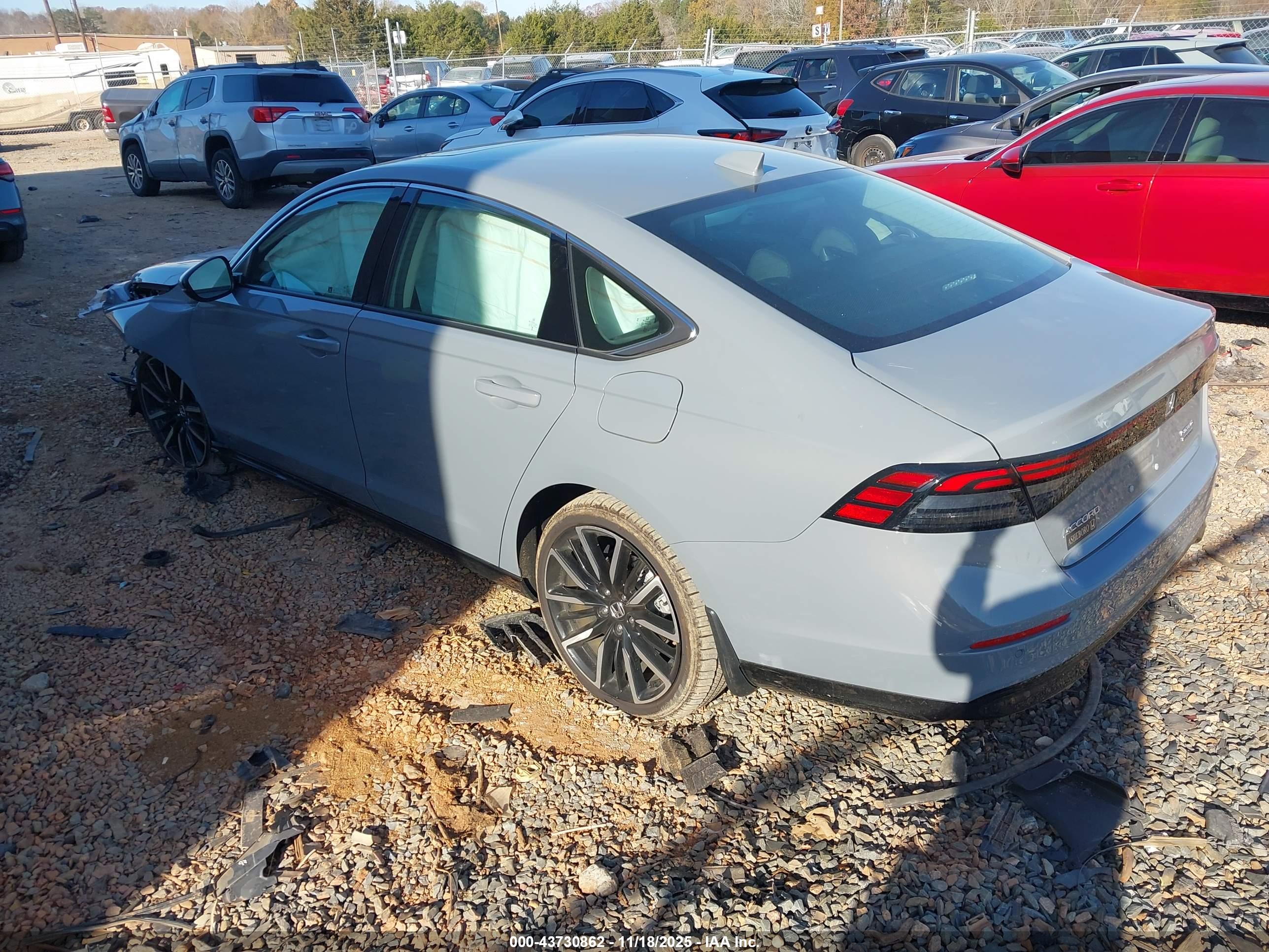 HONDA ACCORD image 3