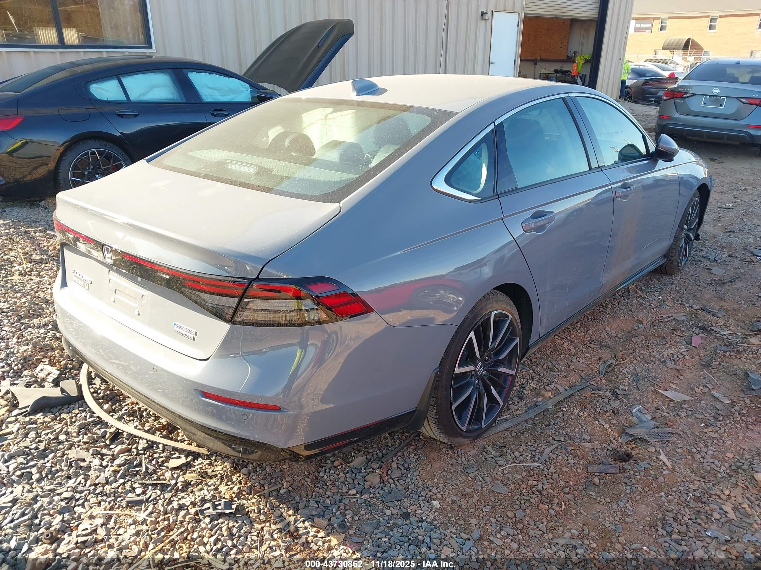 HONDA ACCORD image 4