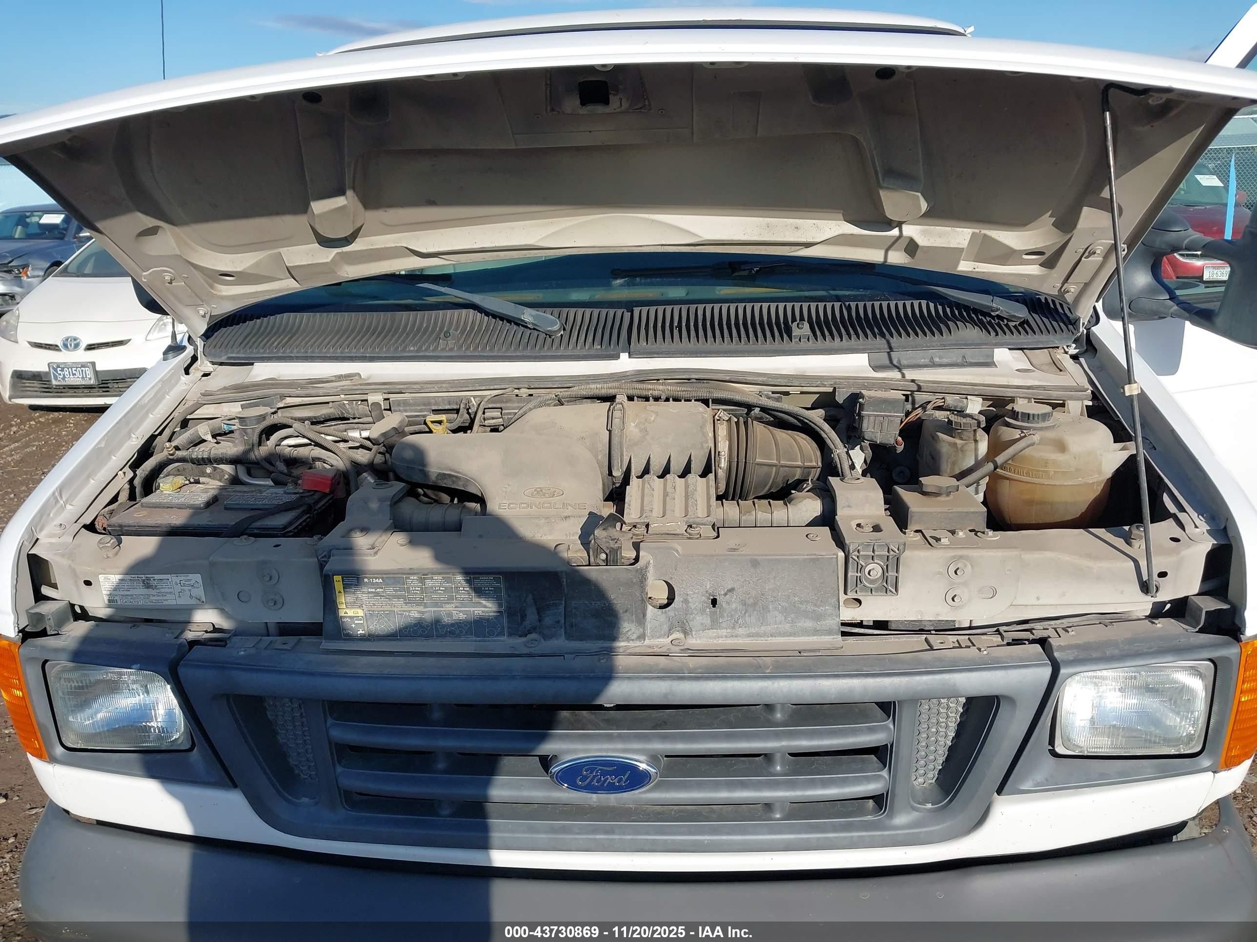 FORD E-350 image 10