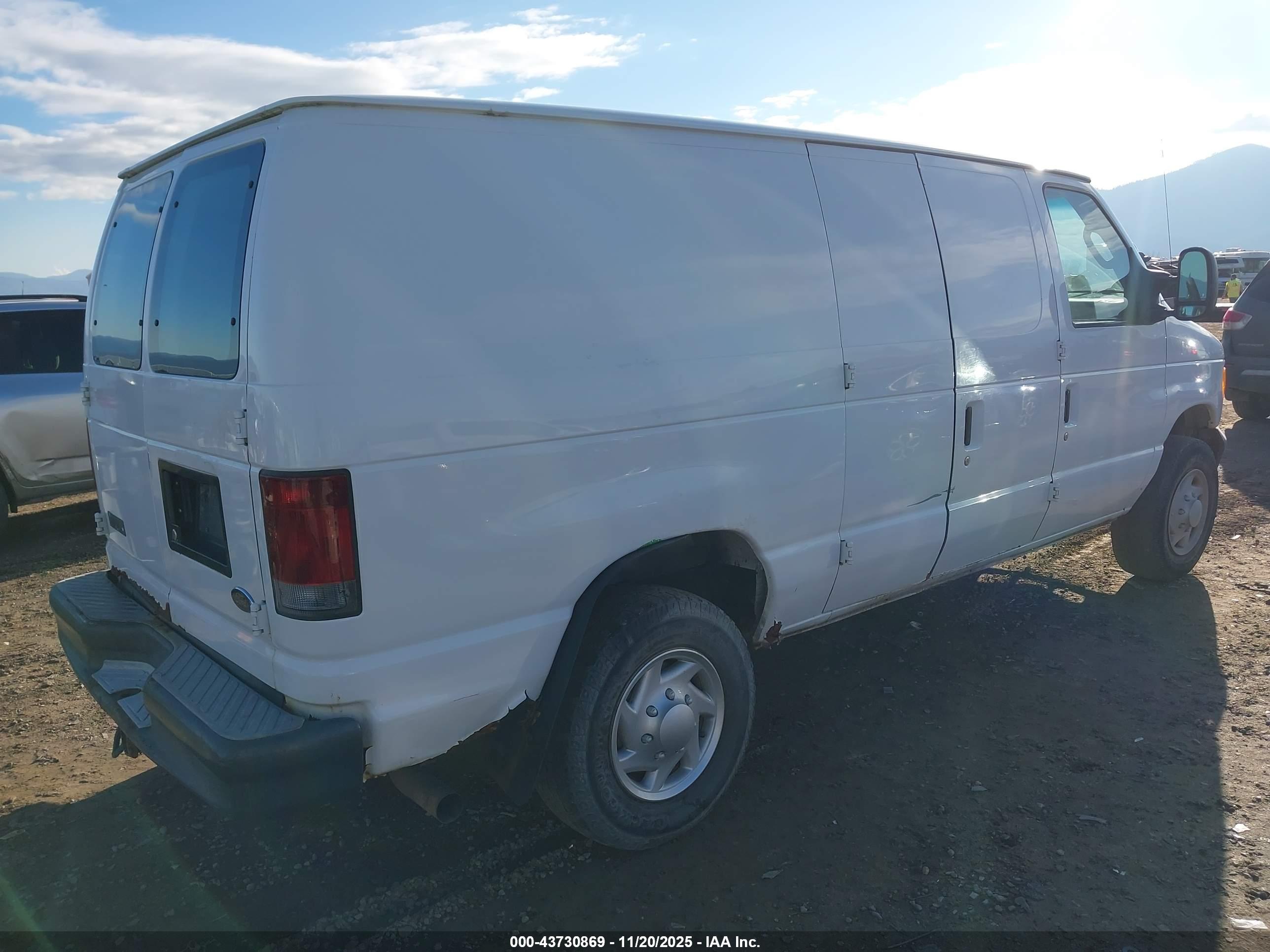 FORD E-350 image 4