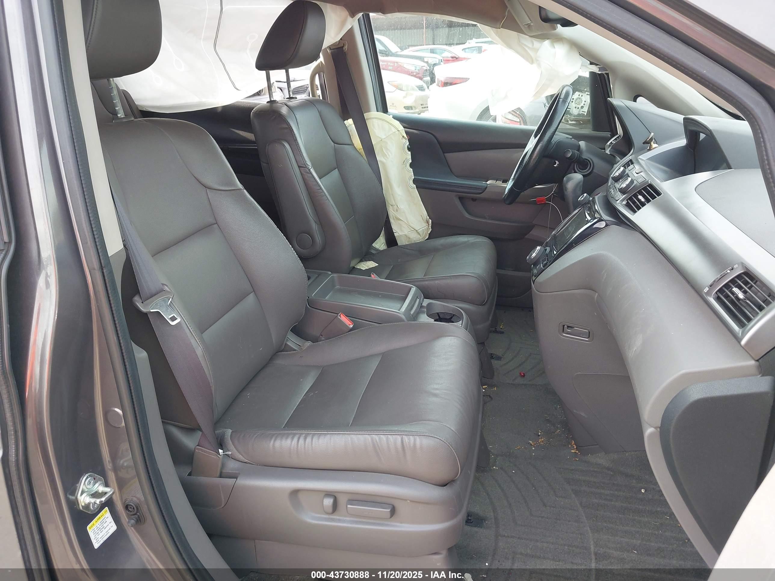 HONDA ODYSSEY image 5