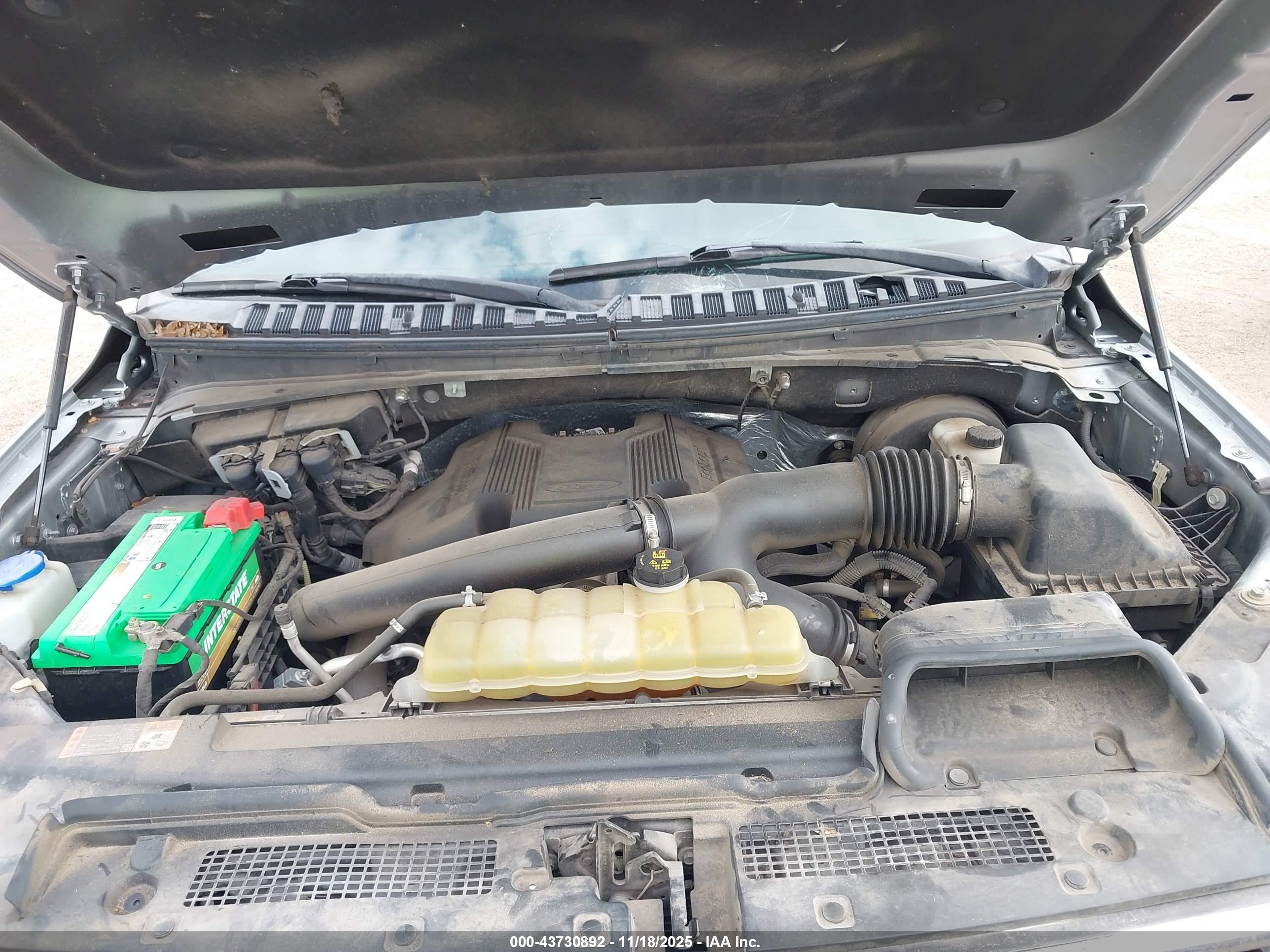 FORD EXPEDITION image 10