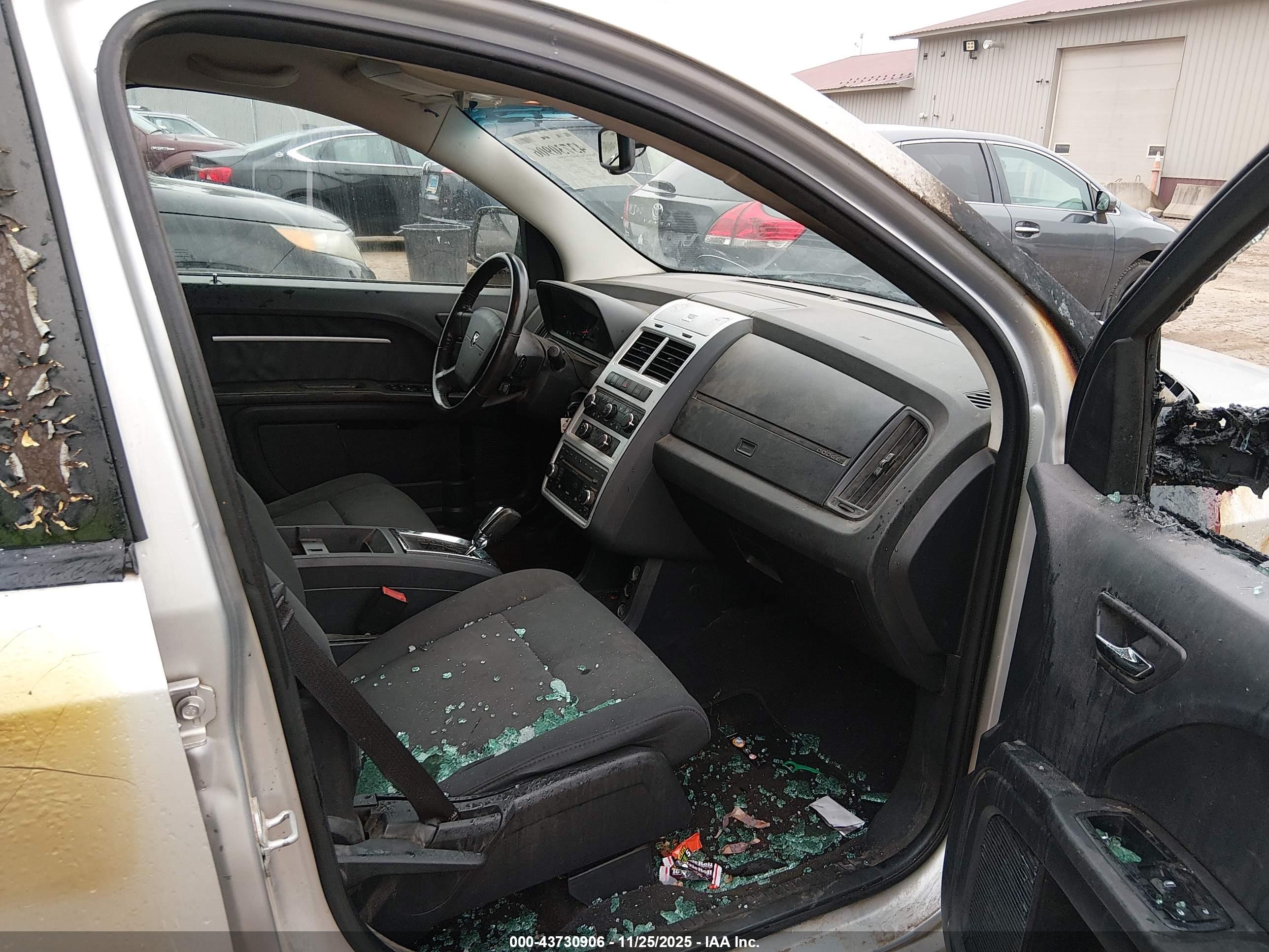 DODGE JOURNEY image 5