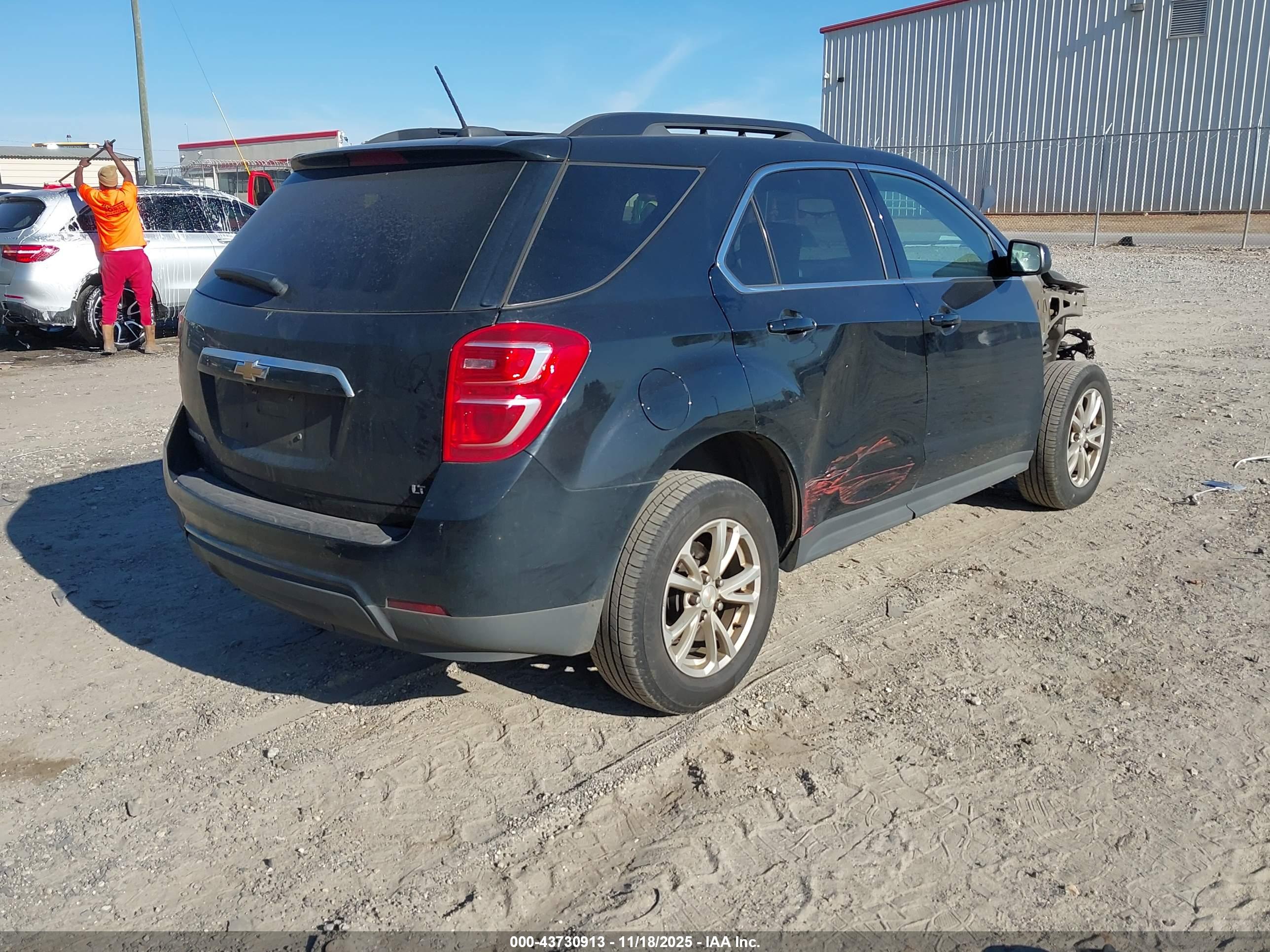 CHEVROLET EQUINOX image 4