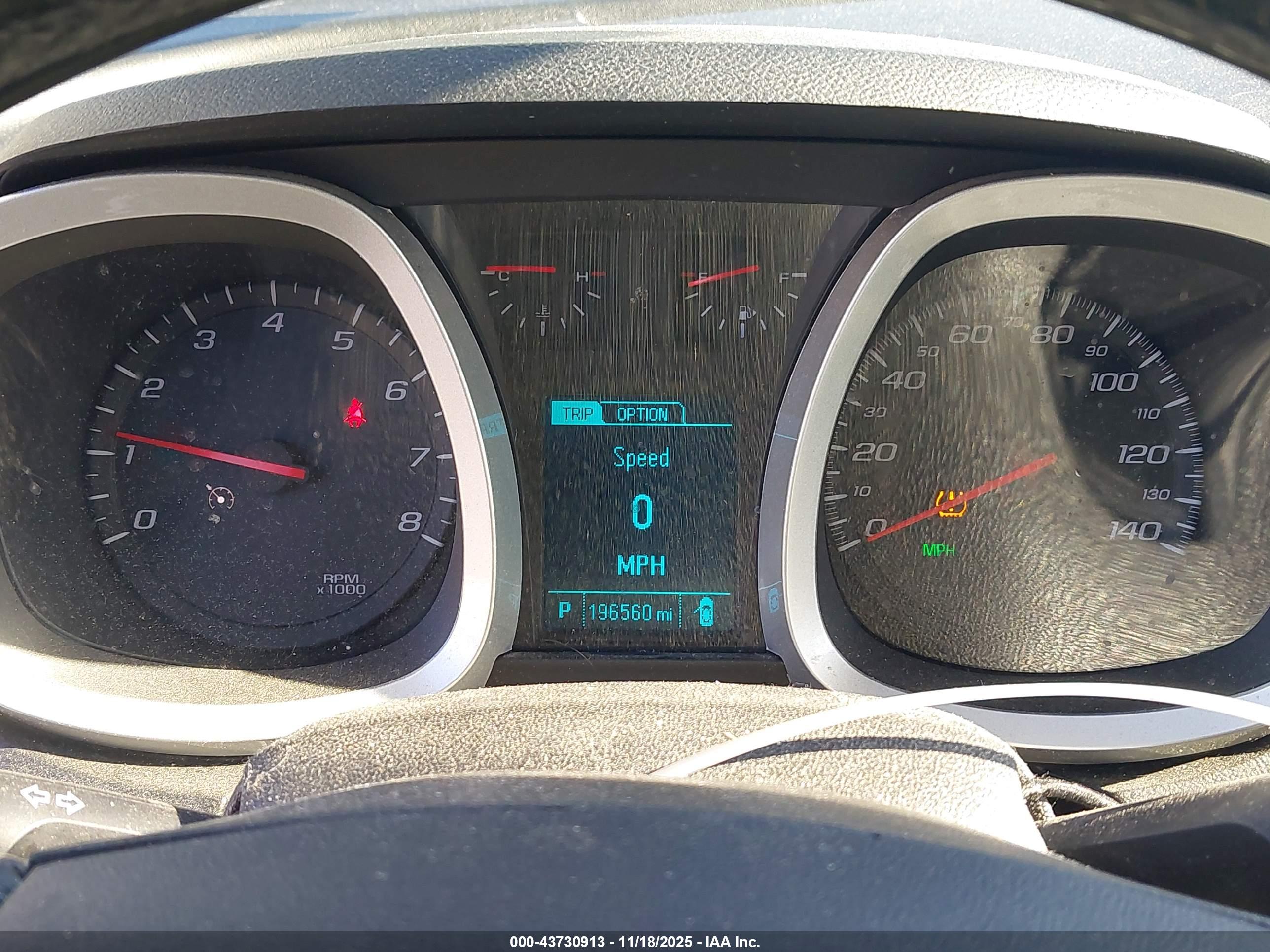 CHEVROLET EQUINOX image 7