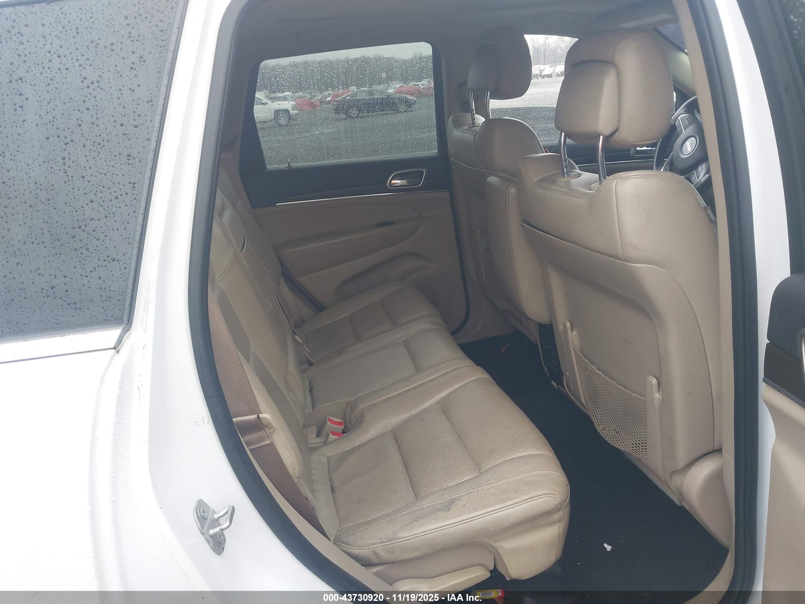 JEEP GRAND image 8