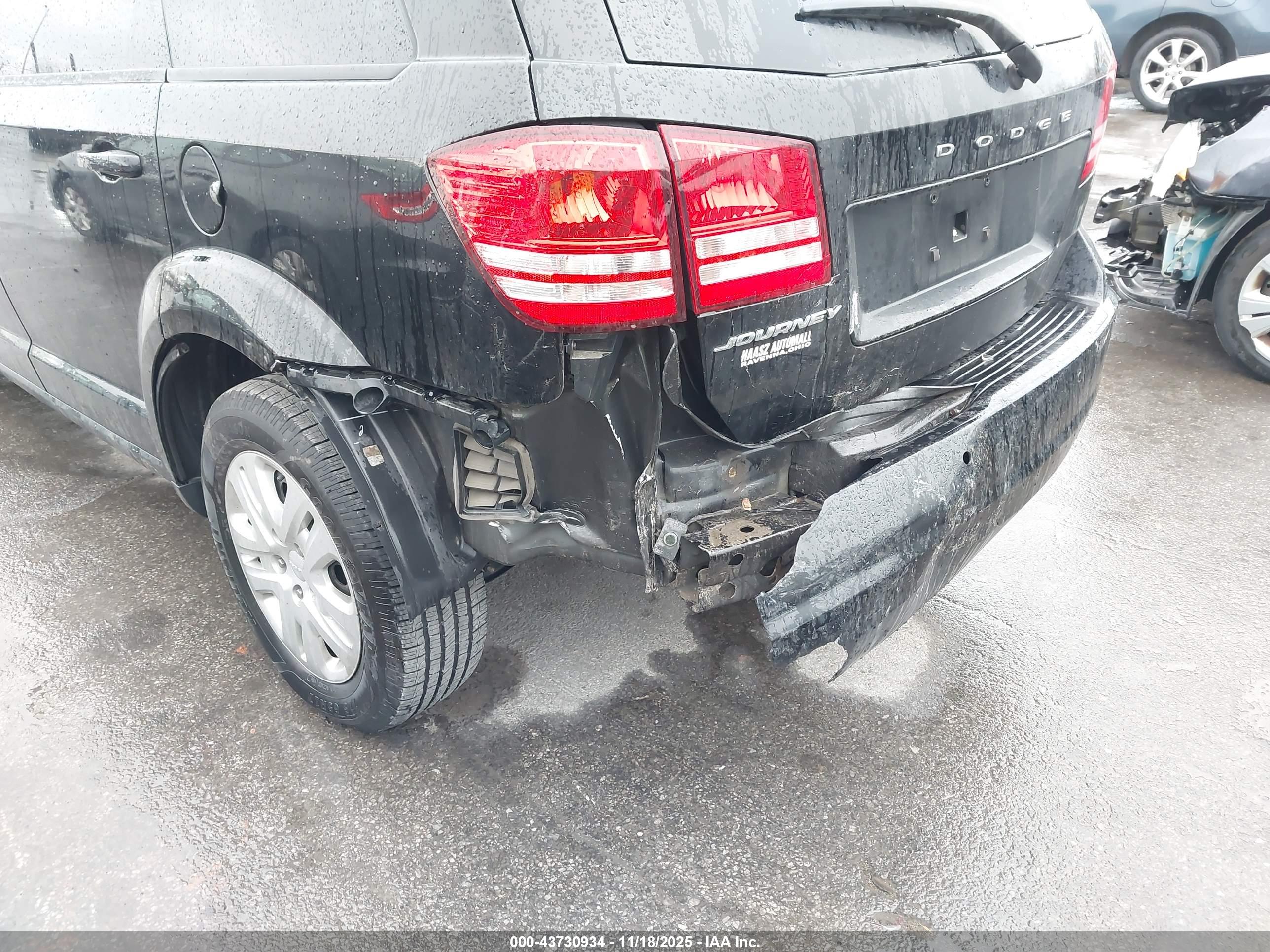 DODGE JOURNEY image 6