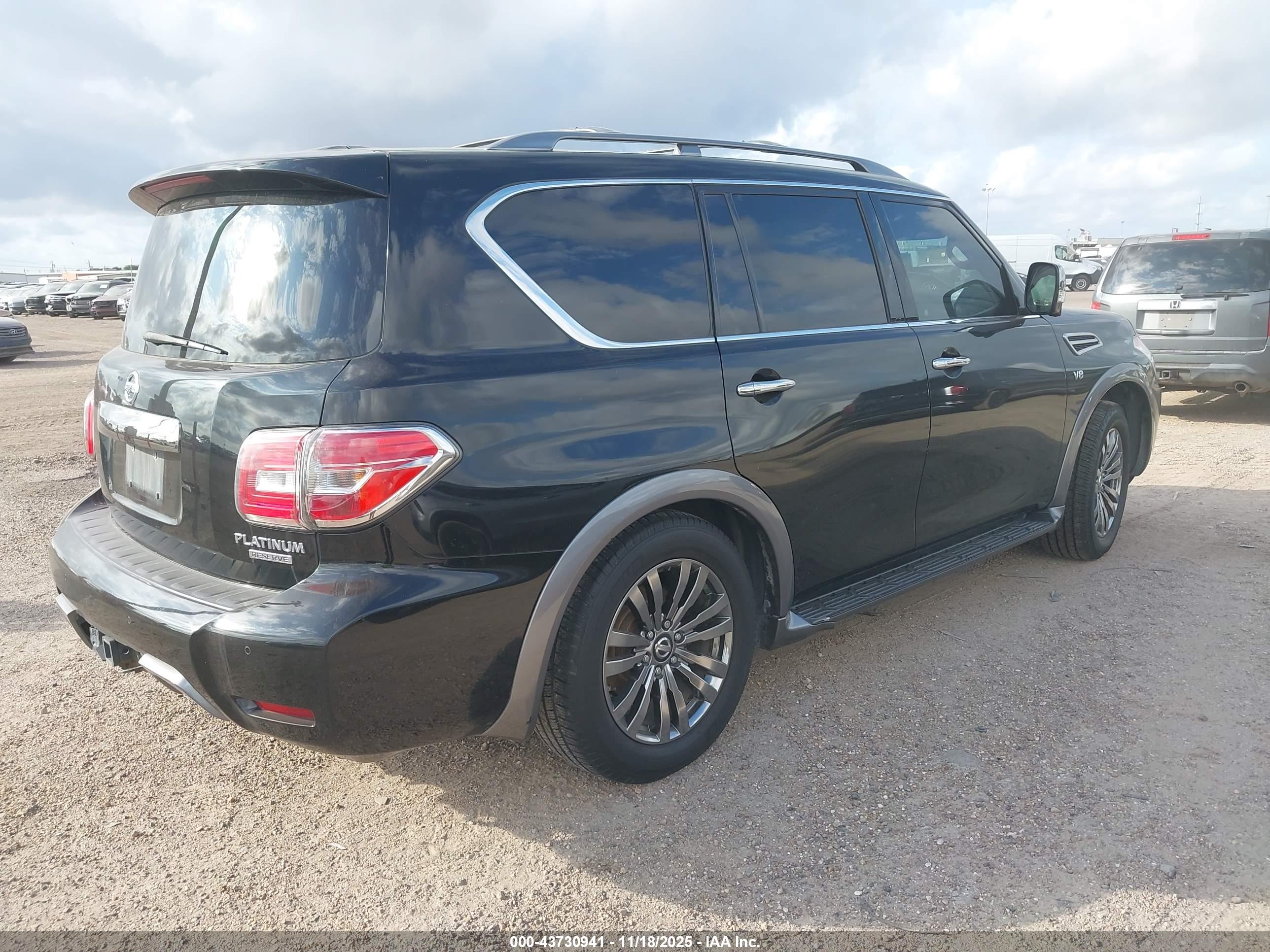 NISSAN ARMADA image 4