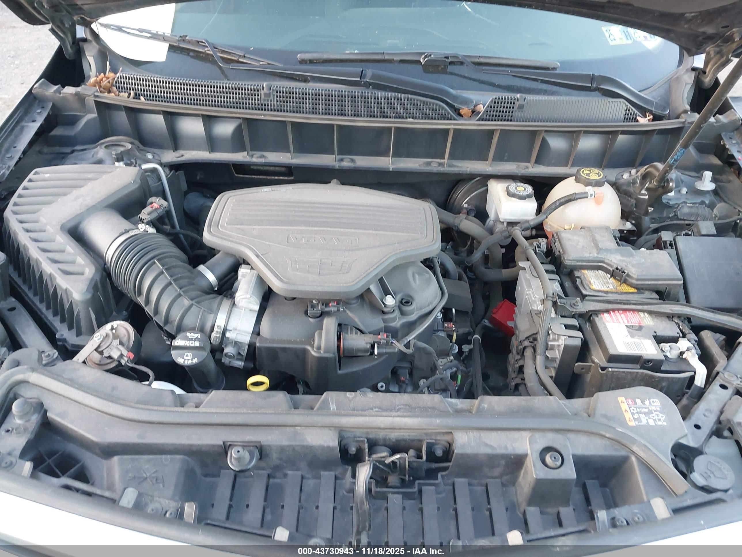 CADILLAC XT5 image 10