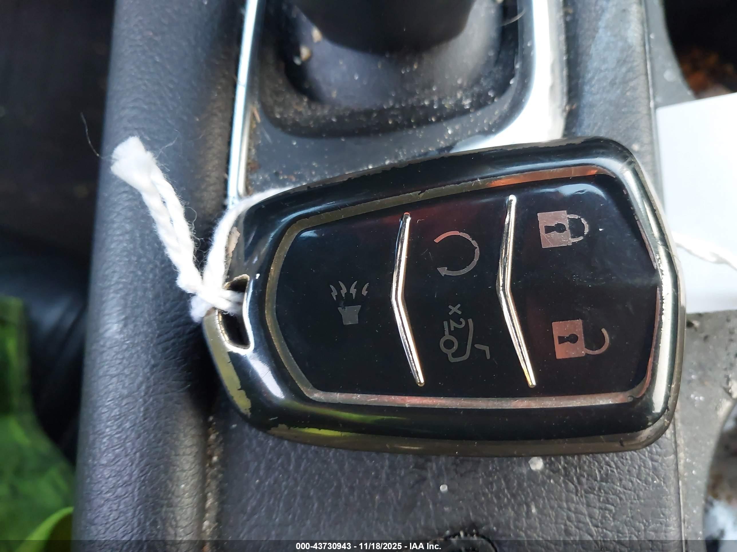 CADILLAC XT5 image 11