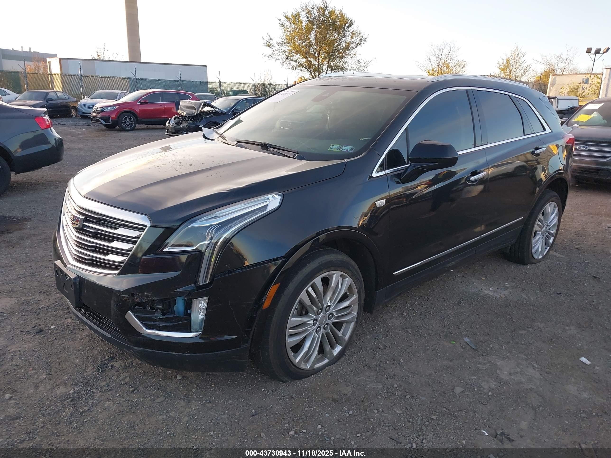 CADILLAC XT5 image 2