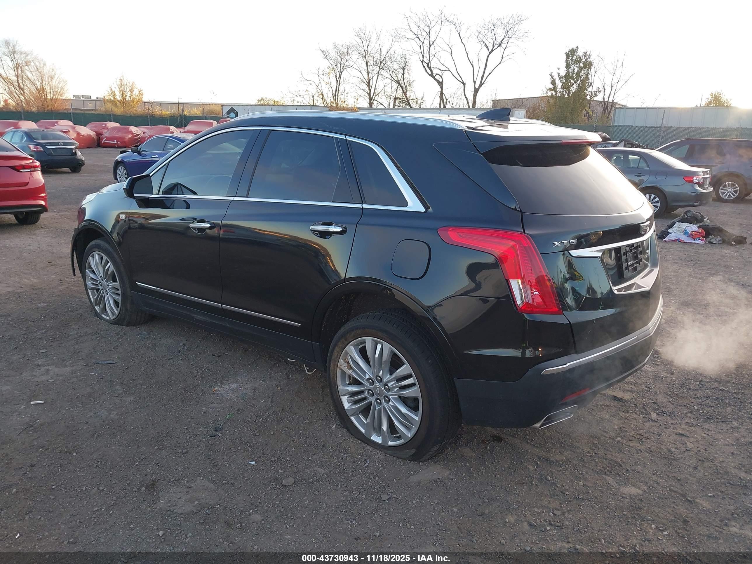 CADILLAC XT5 image 3