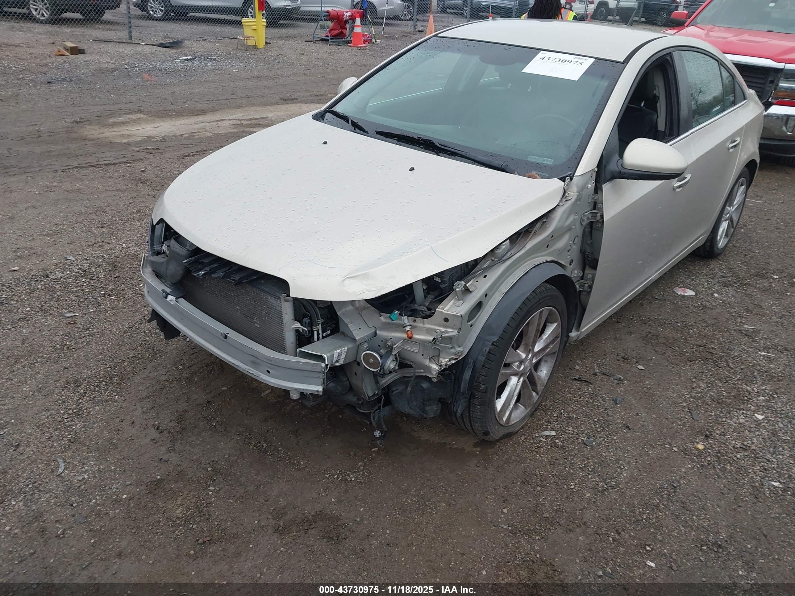 CHEVROLET CRUZE image 6