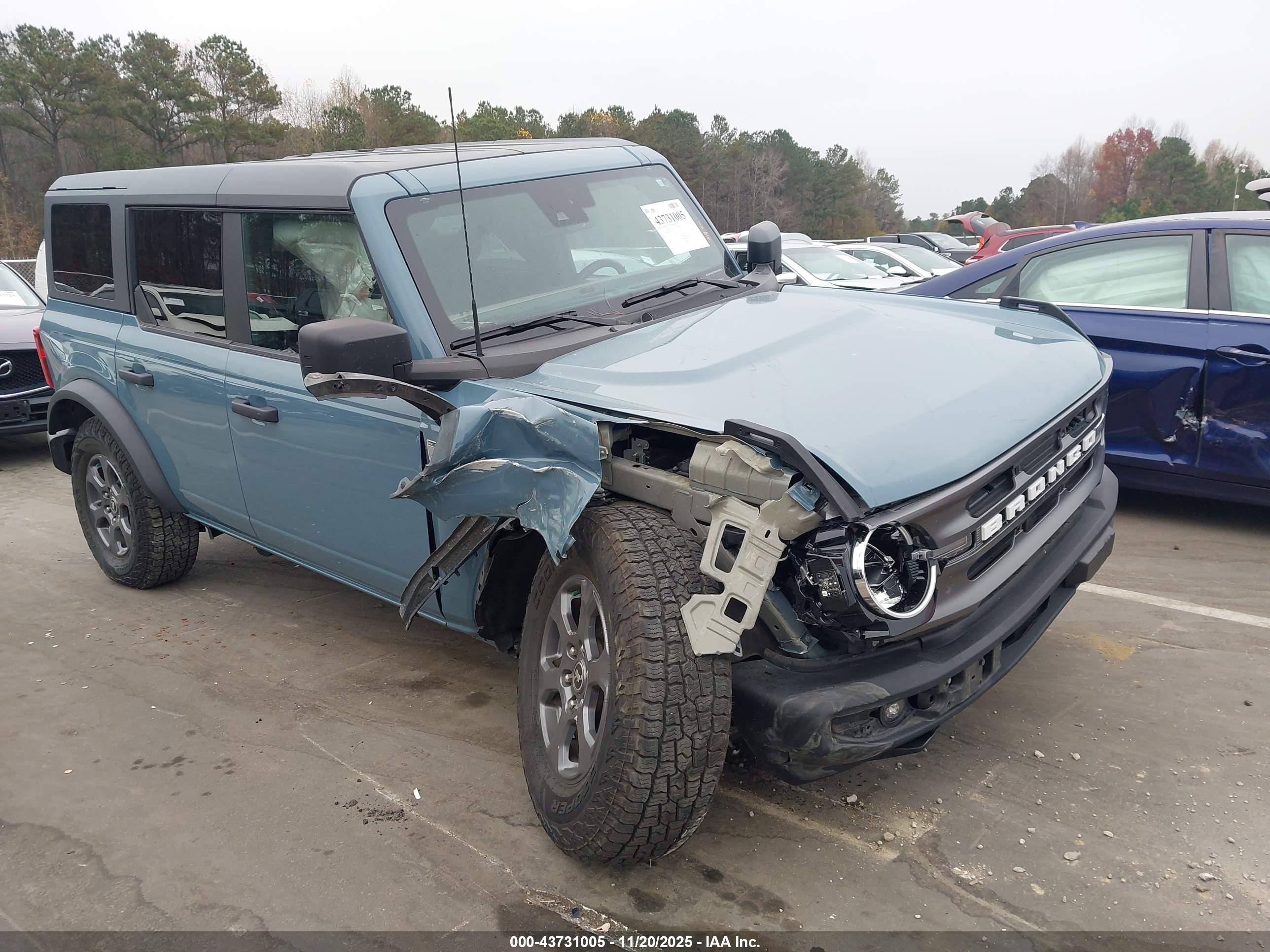 FORD BRONCO image 6