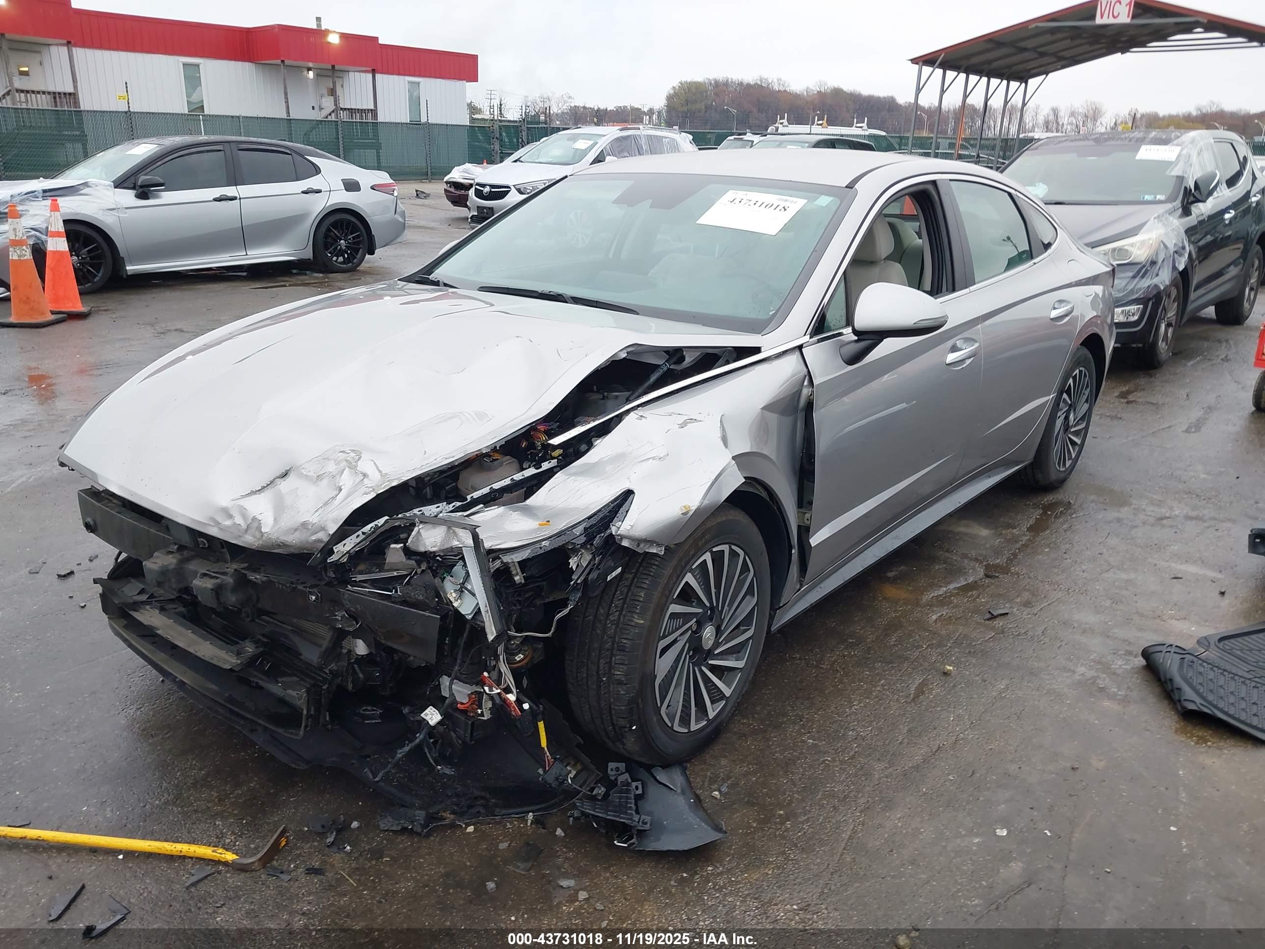 HYUNDAI SONATA image 2