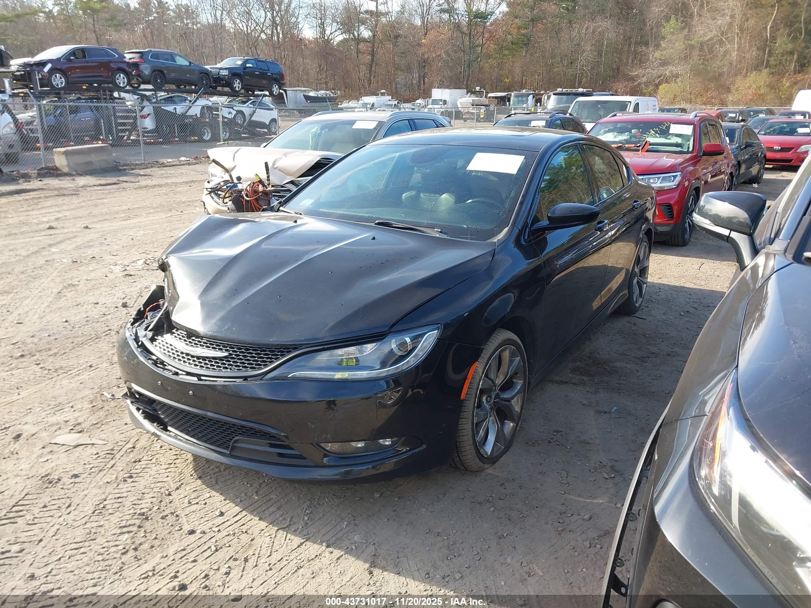 CHRYSLER 200 image 2