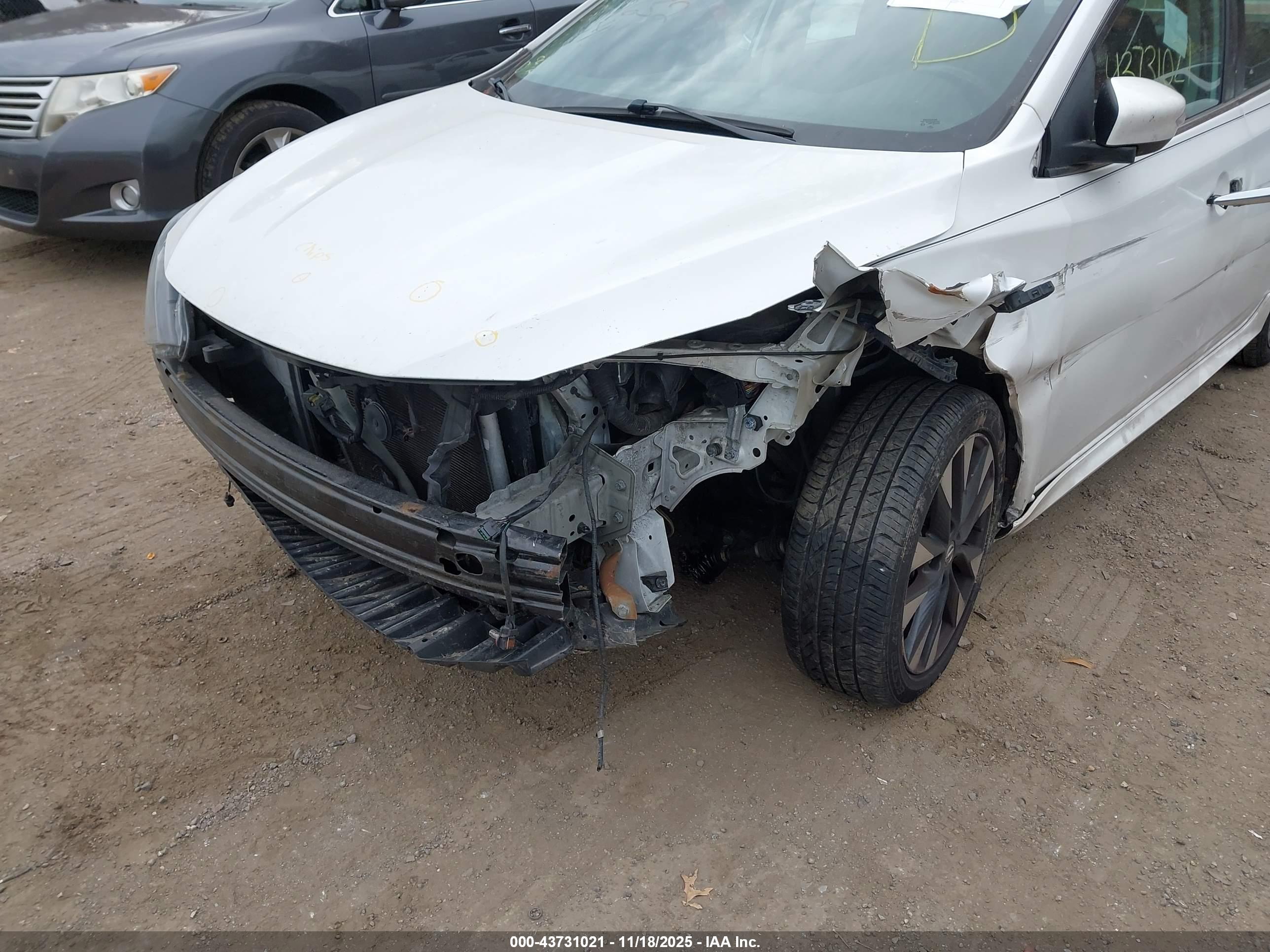 NISSAN SENTRA image 6