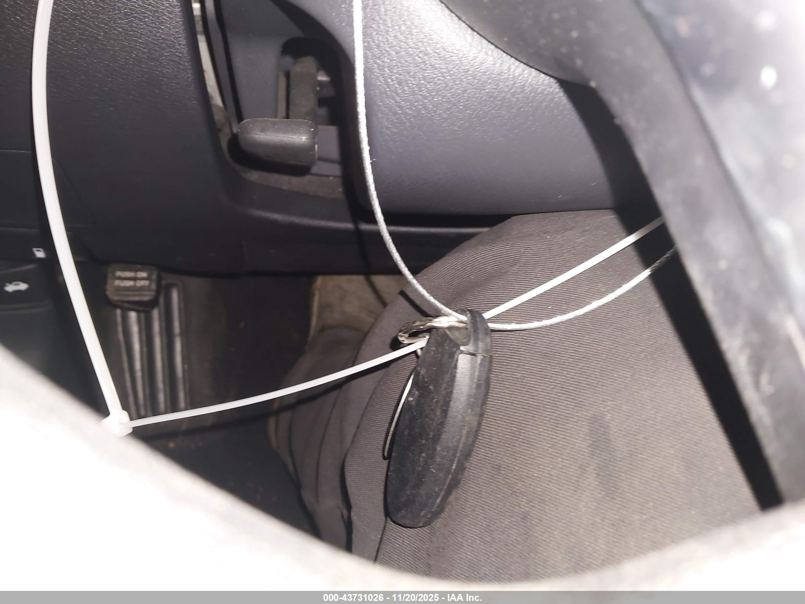 NISSAN ALTIMA image 11