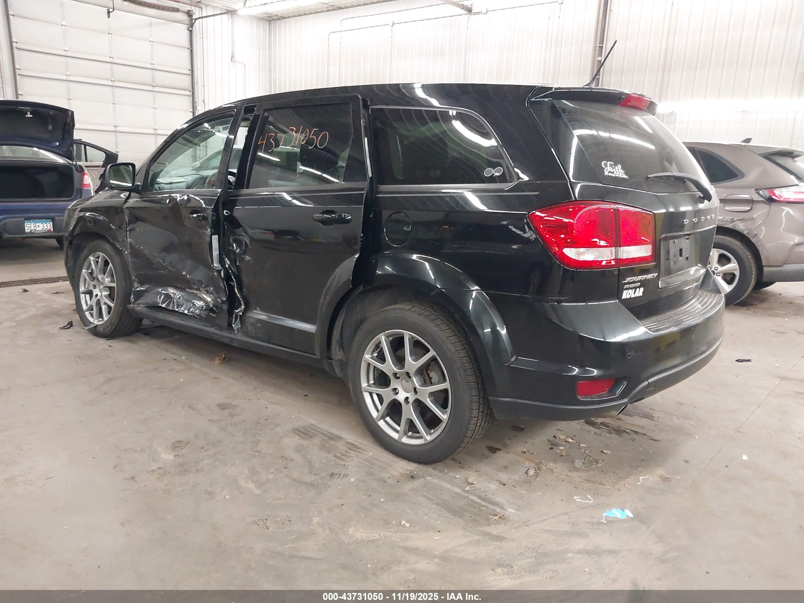 DODGE JOURNEY image 3