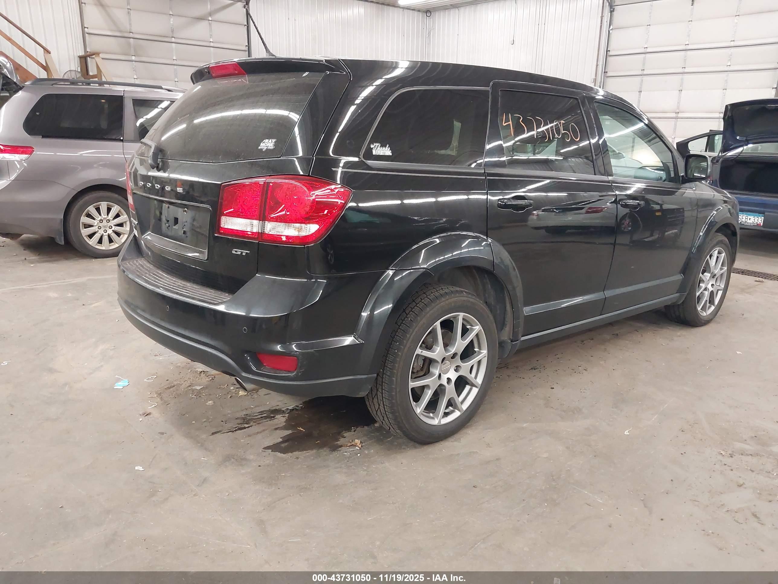 DODGE JOURNEY image 4