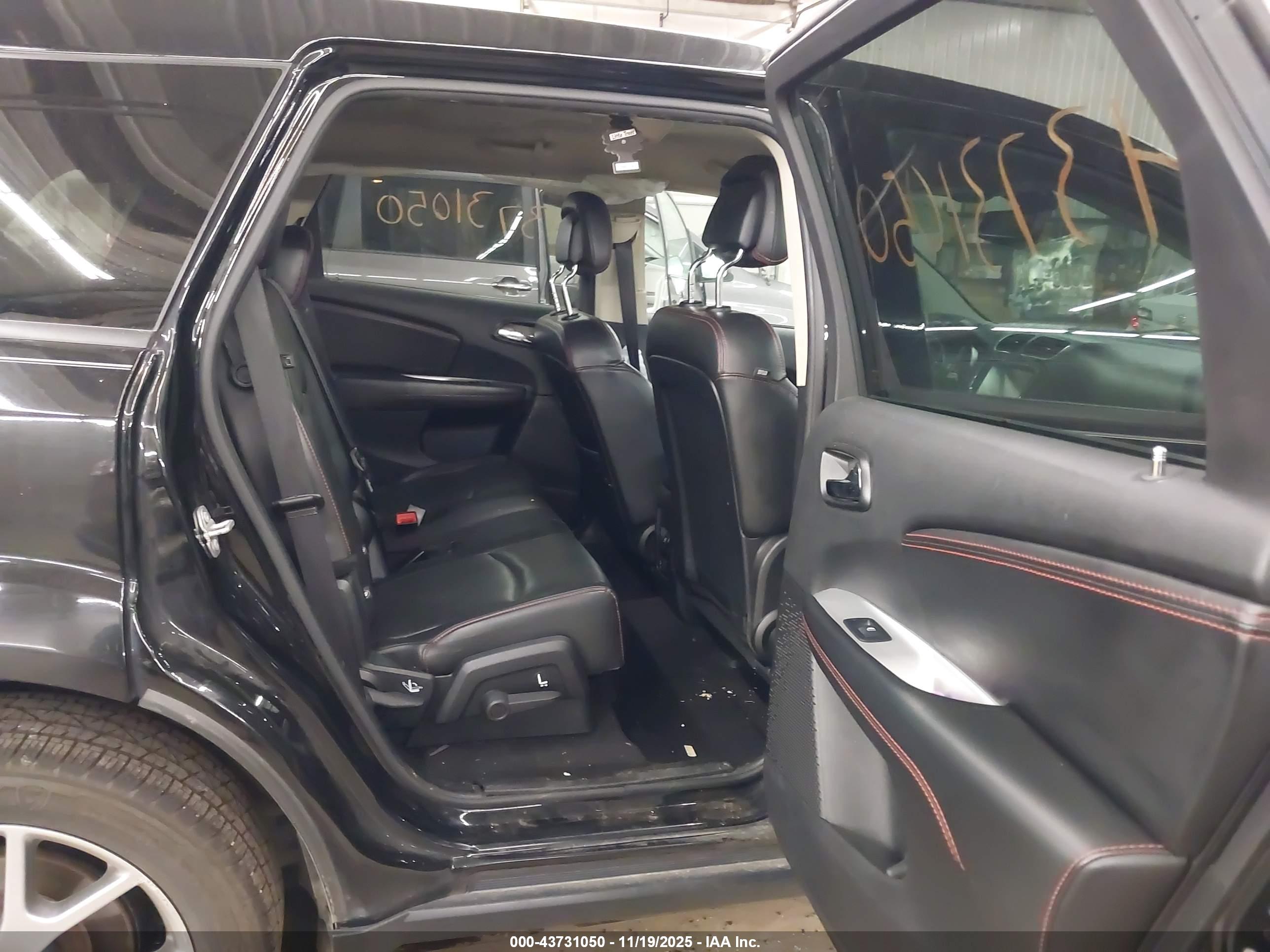 DODGE JOURNEY image 8
