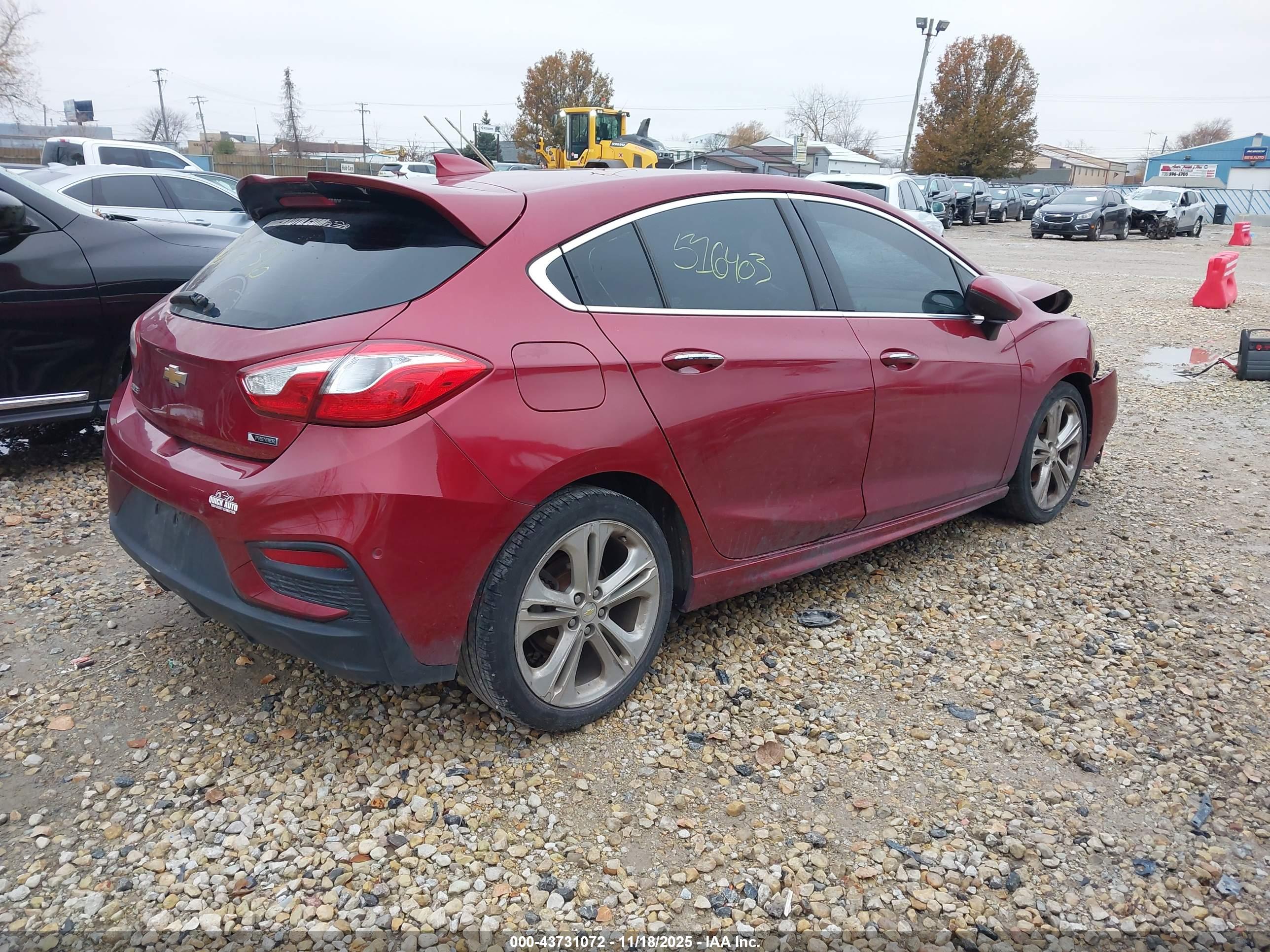 CHEVROLET CRUZE image 4