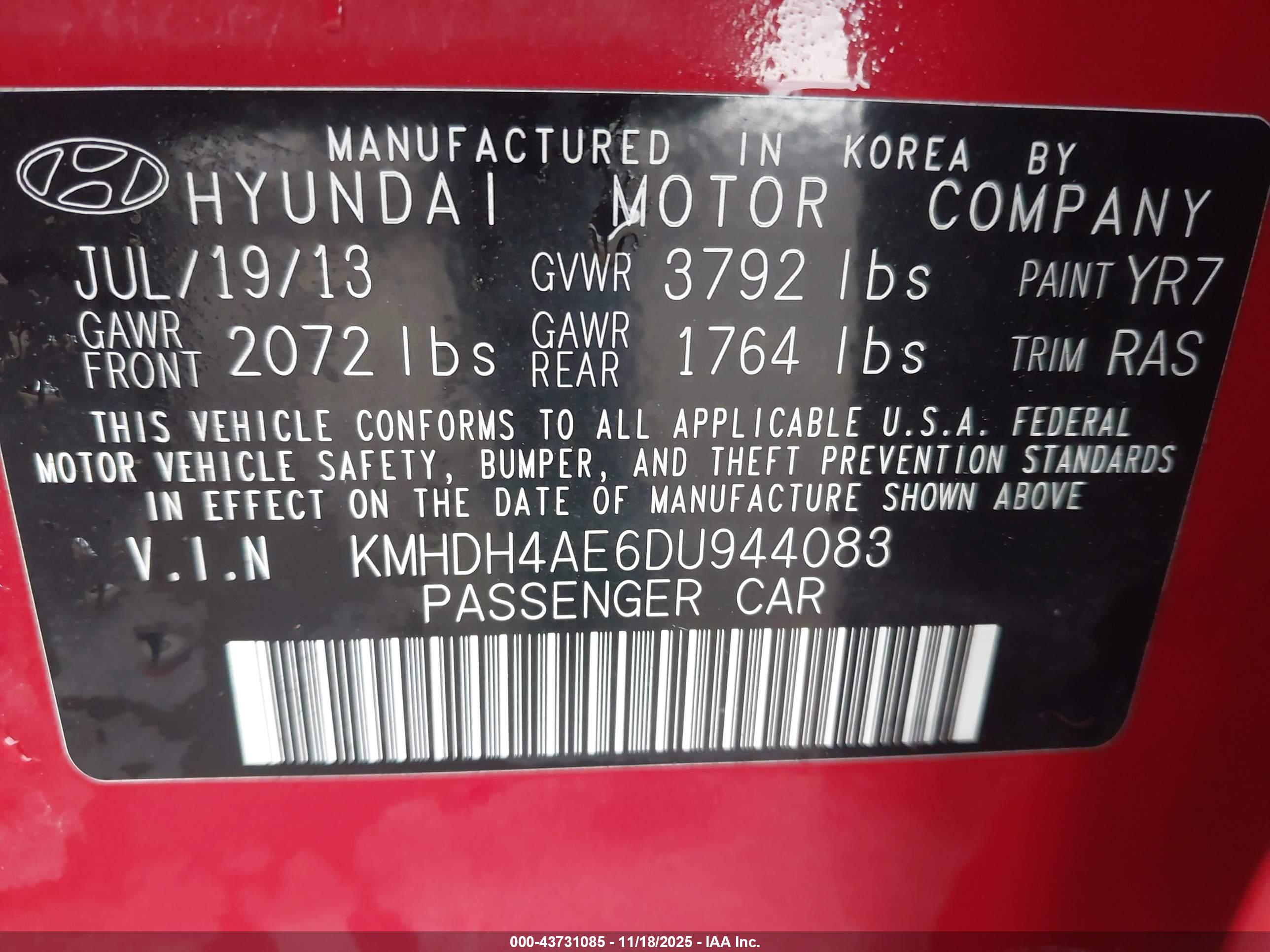 HYUNDAI ELANTRA image 9
