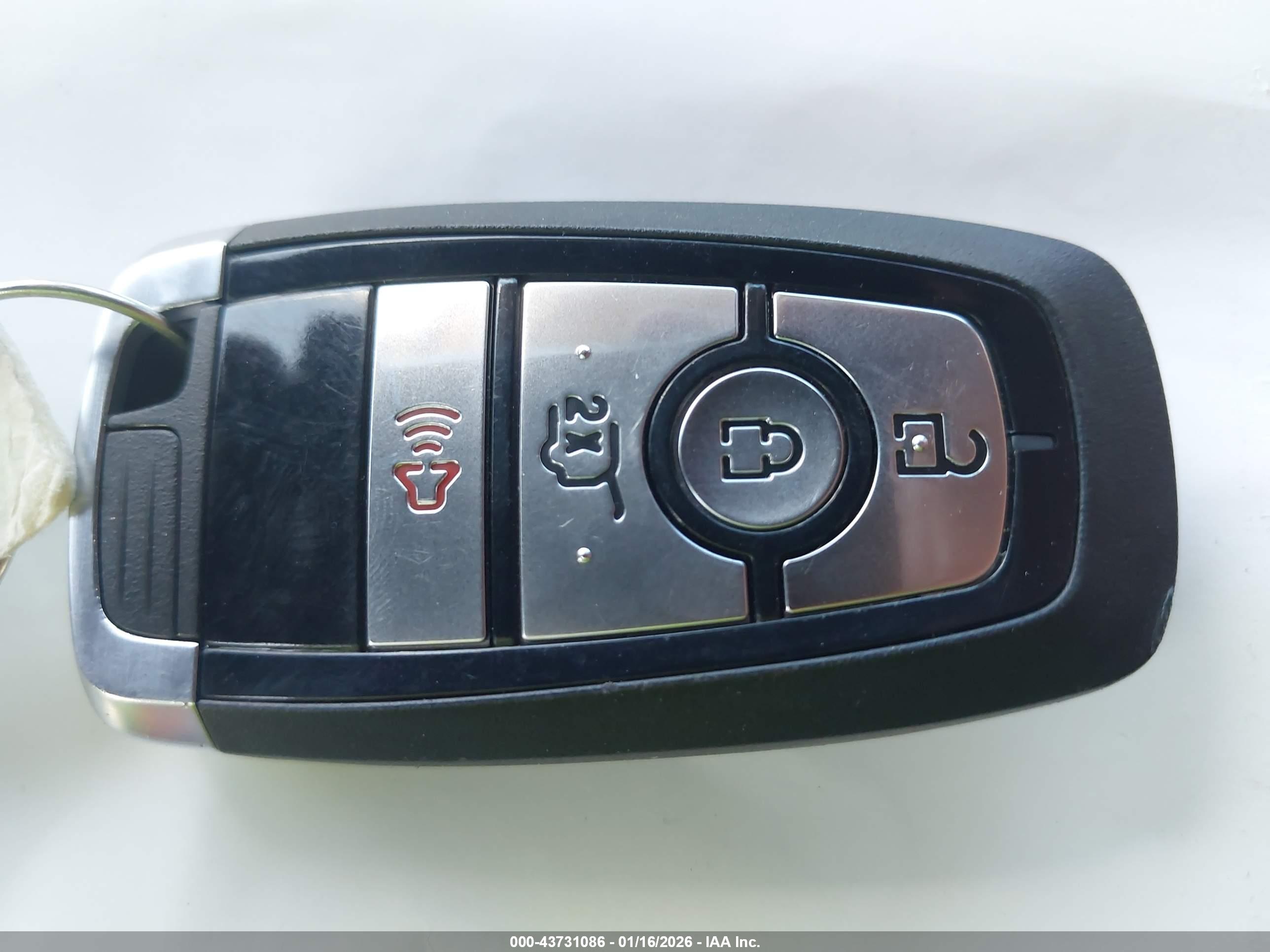 FORD MUSTANG image 11