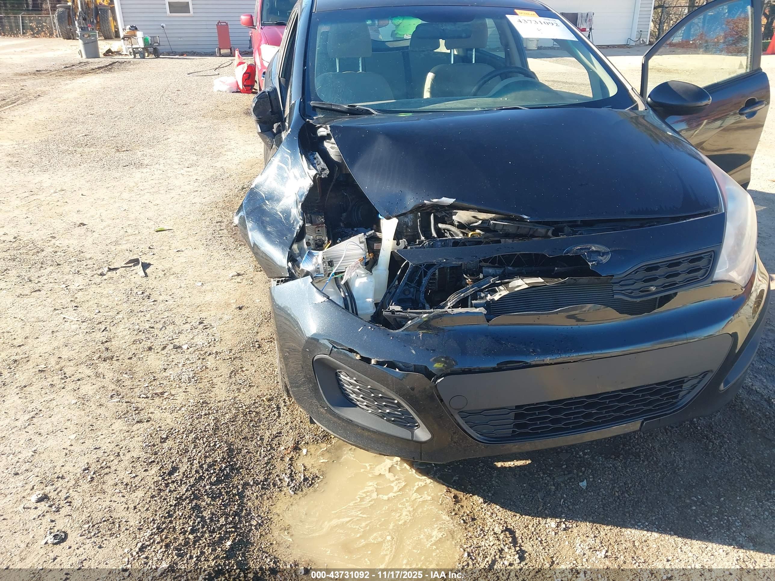 KIA RIO image 6