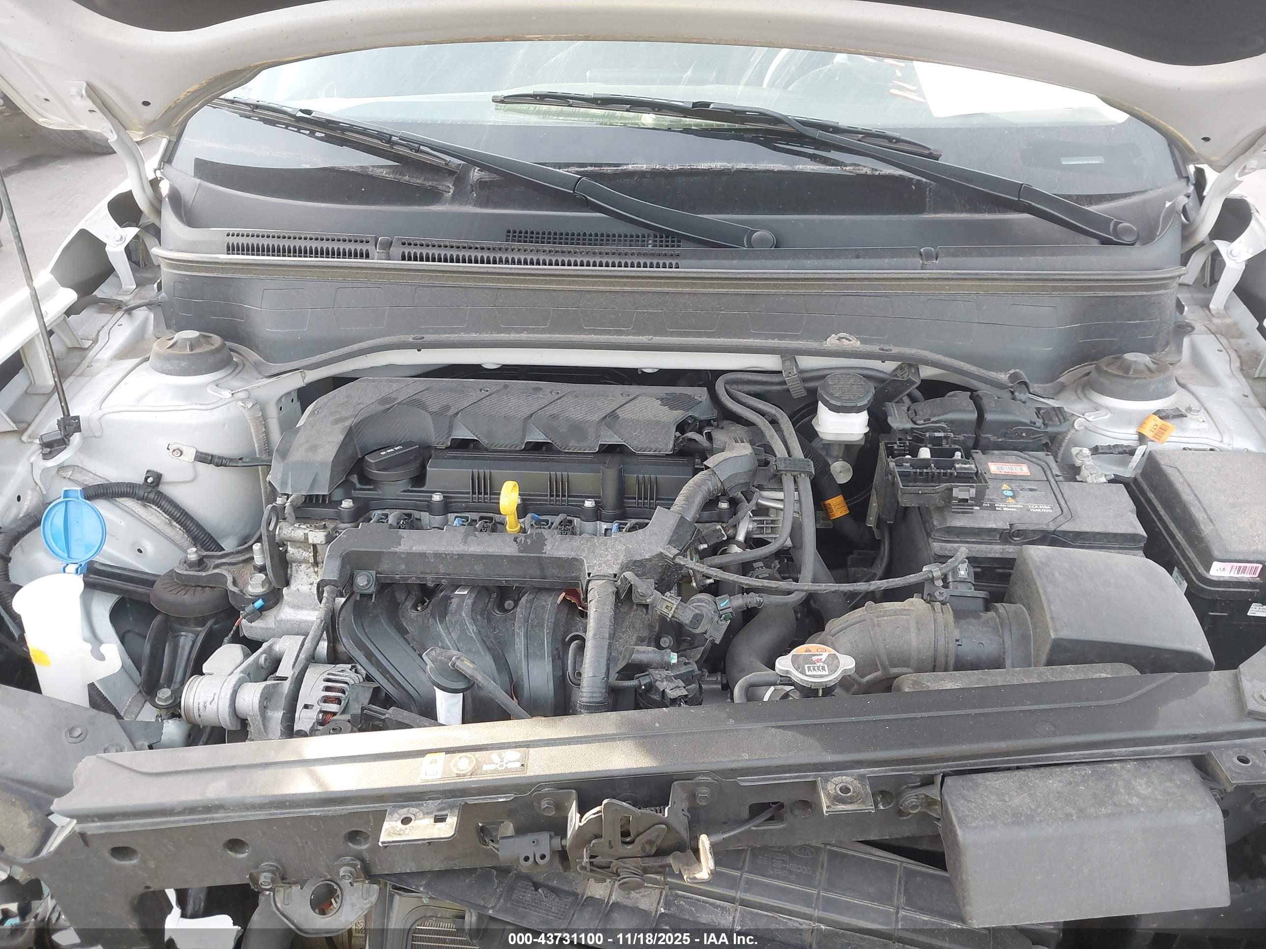 HYUNDAI VENUE image 10