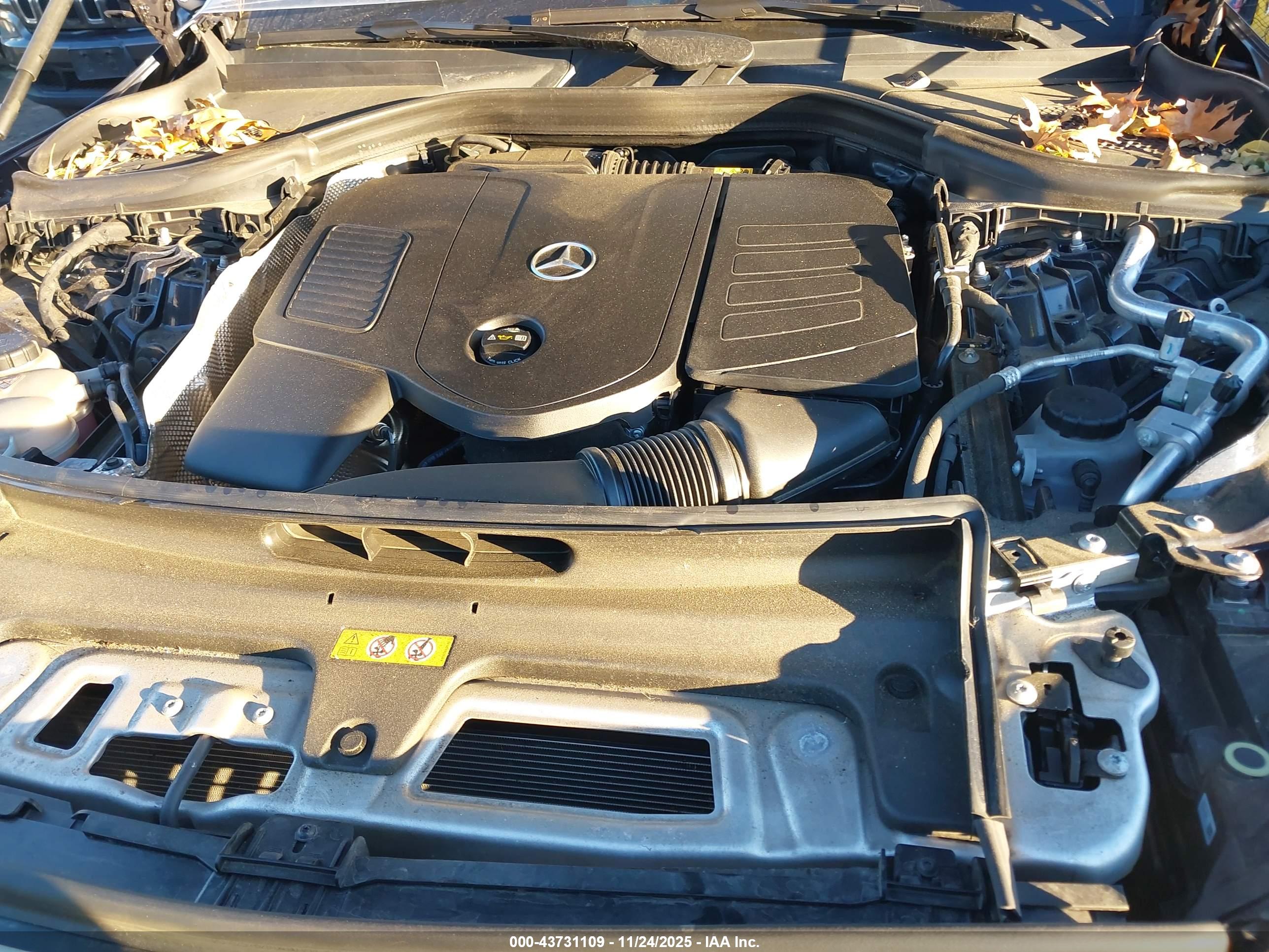 MERCEDES-BENZ GLC image 10